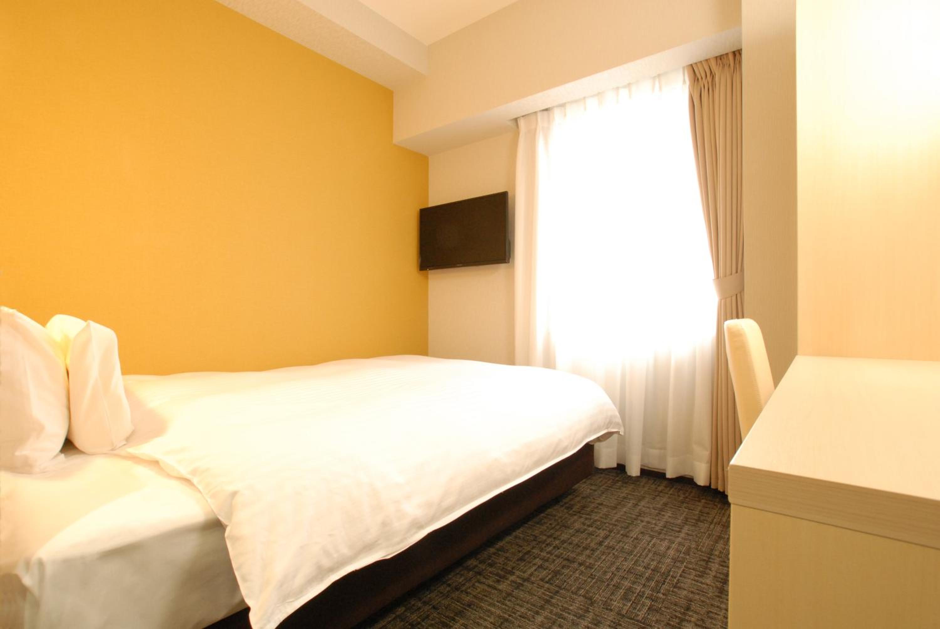 Single Room A - Non-Smoking - Photo 1