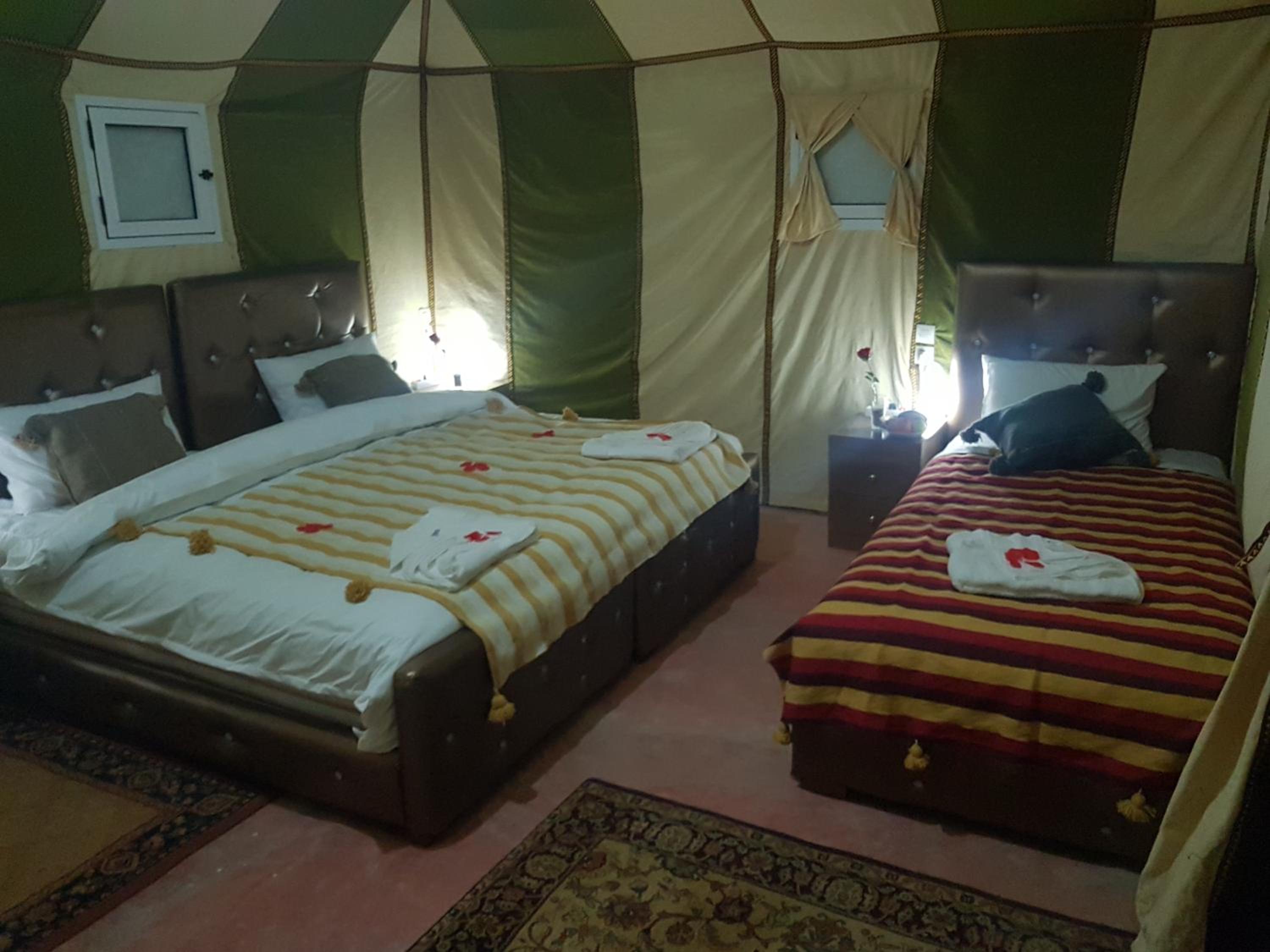 Luxury Tent ( 3 Adults ) - Photo 1