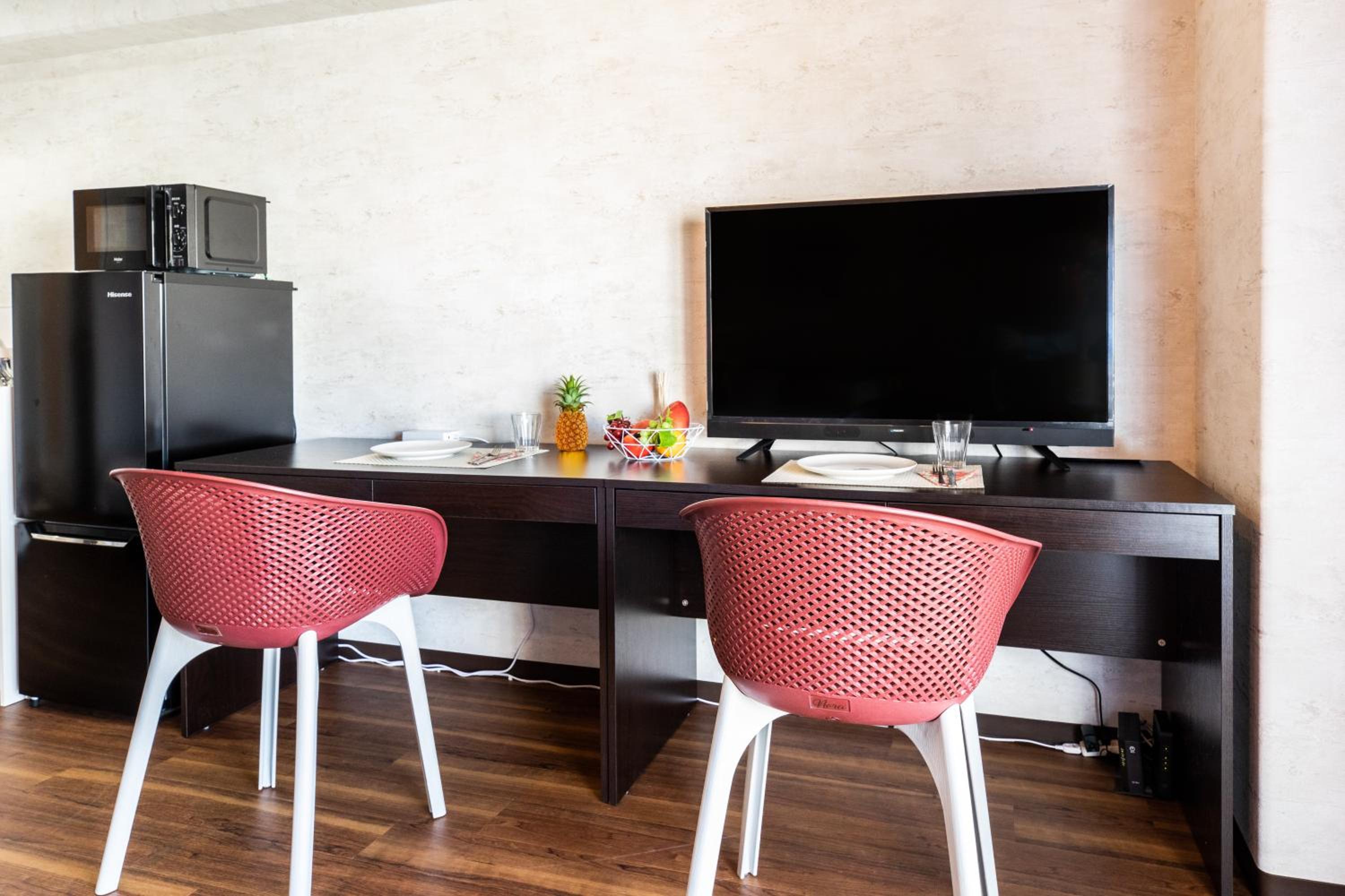 One-Bedroom Apartment - Photo 19
