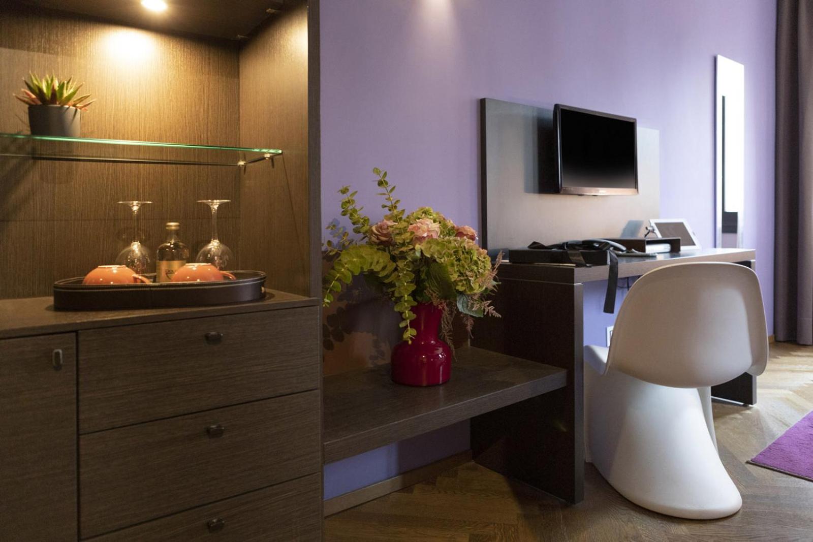 Luxury Double Room with Canal View