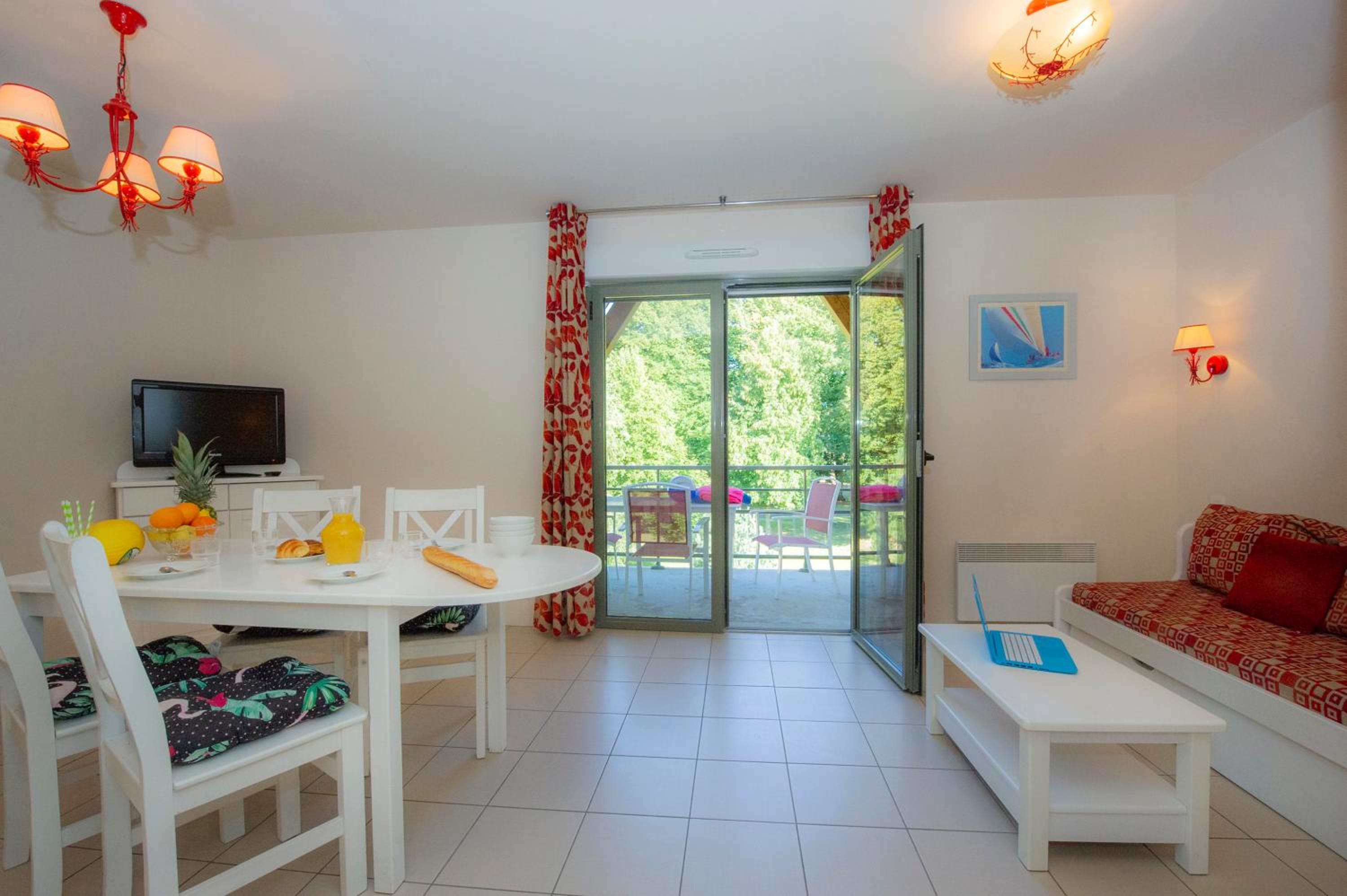 Apartment (5 Adults) - Photo 9