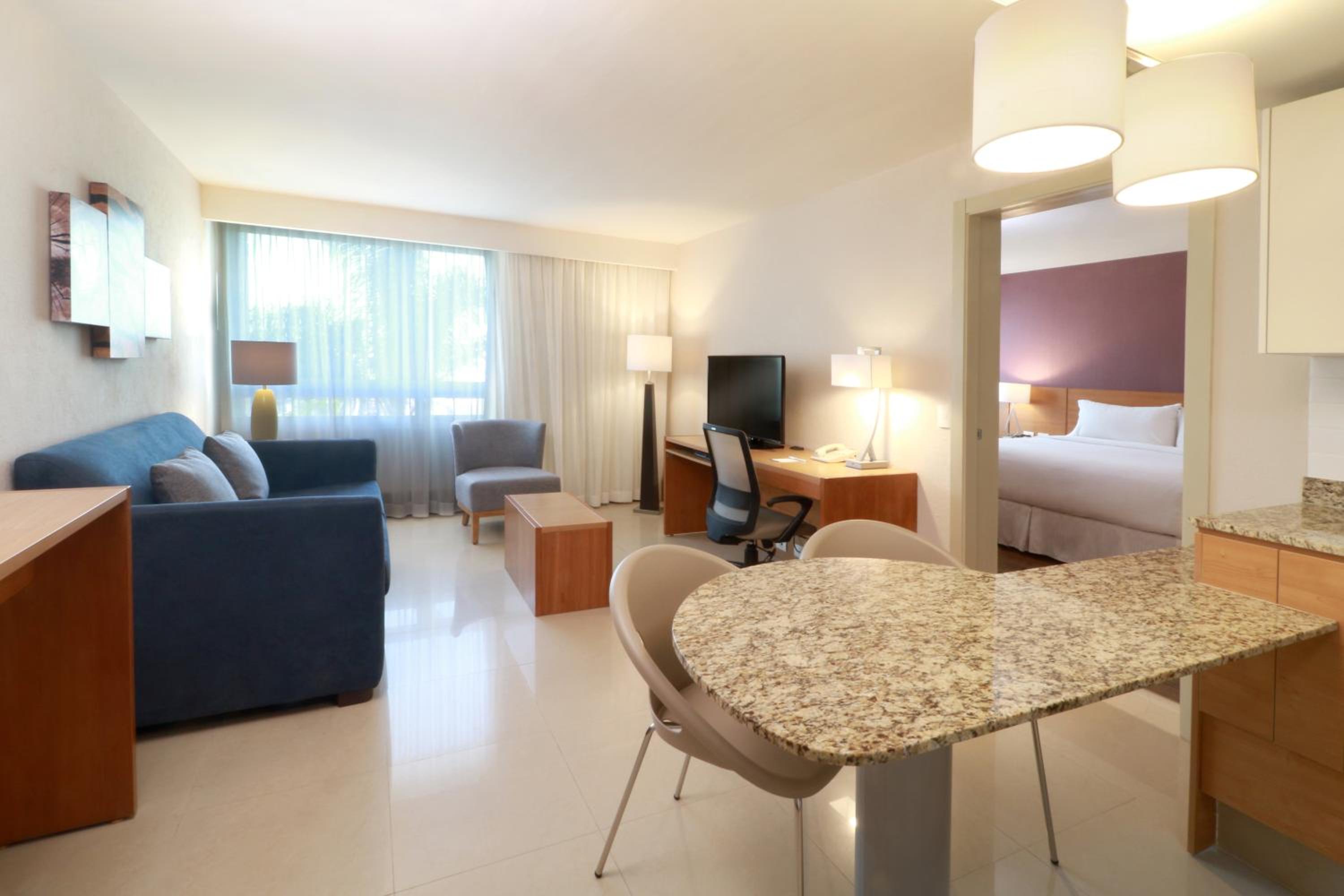 Deluxe Room - Photo 1