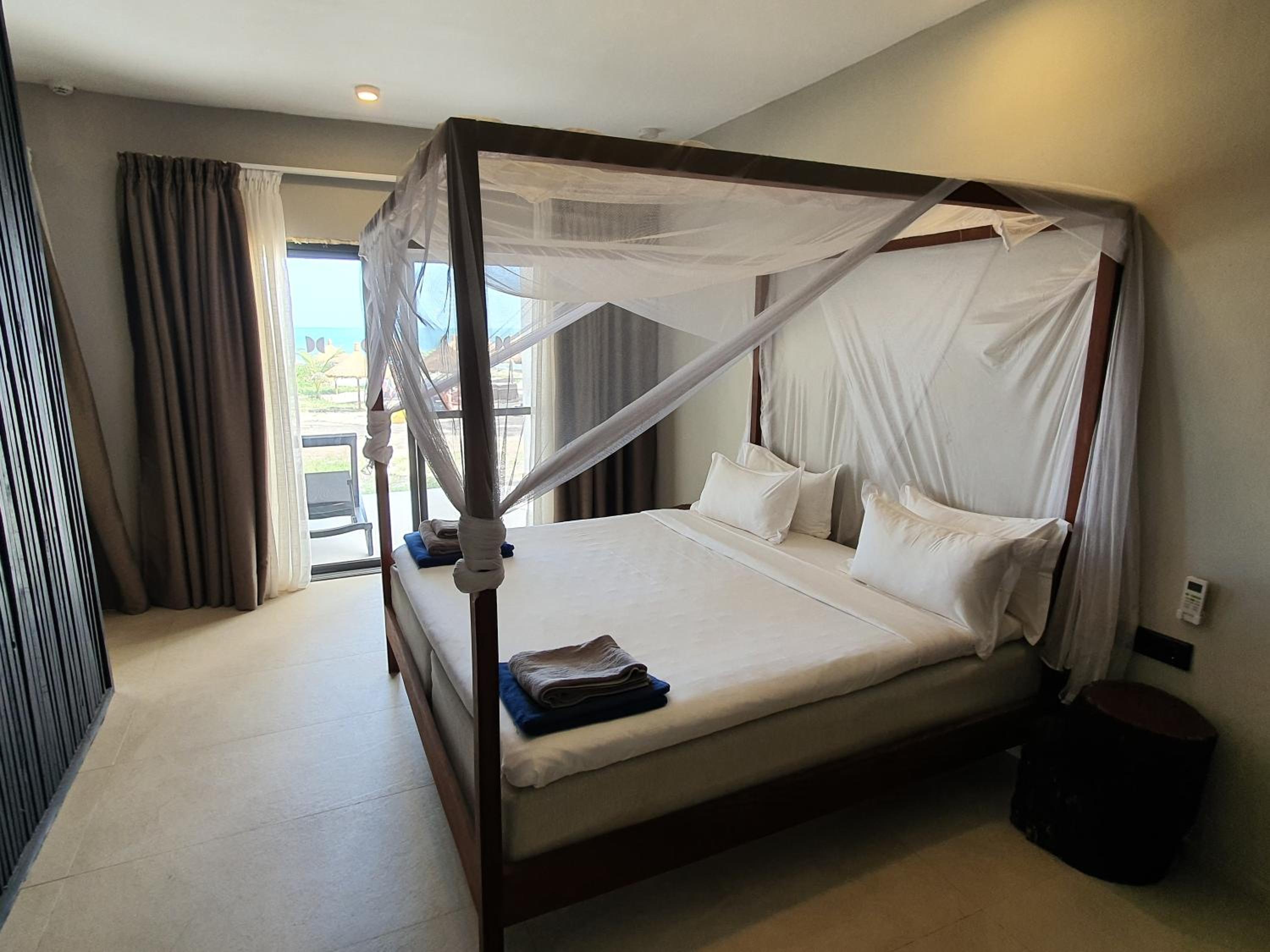Villa with Sea View - Photo 17