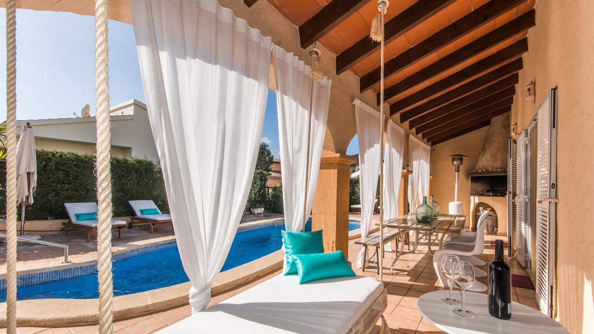Villa con piscina privada