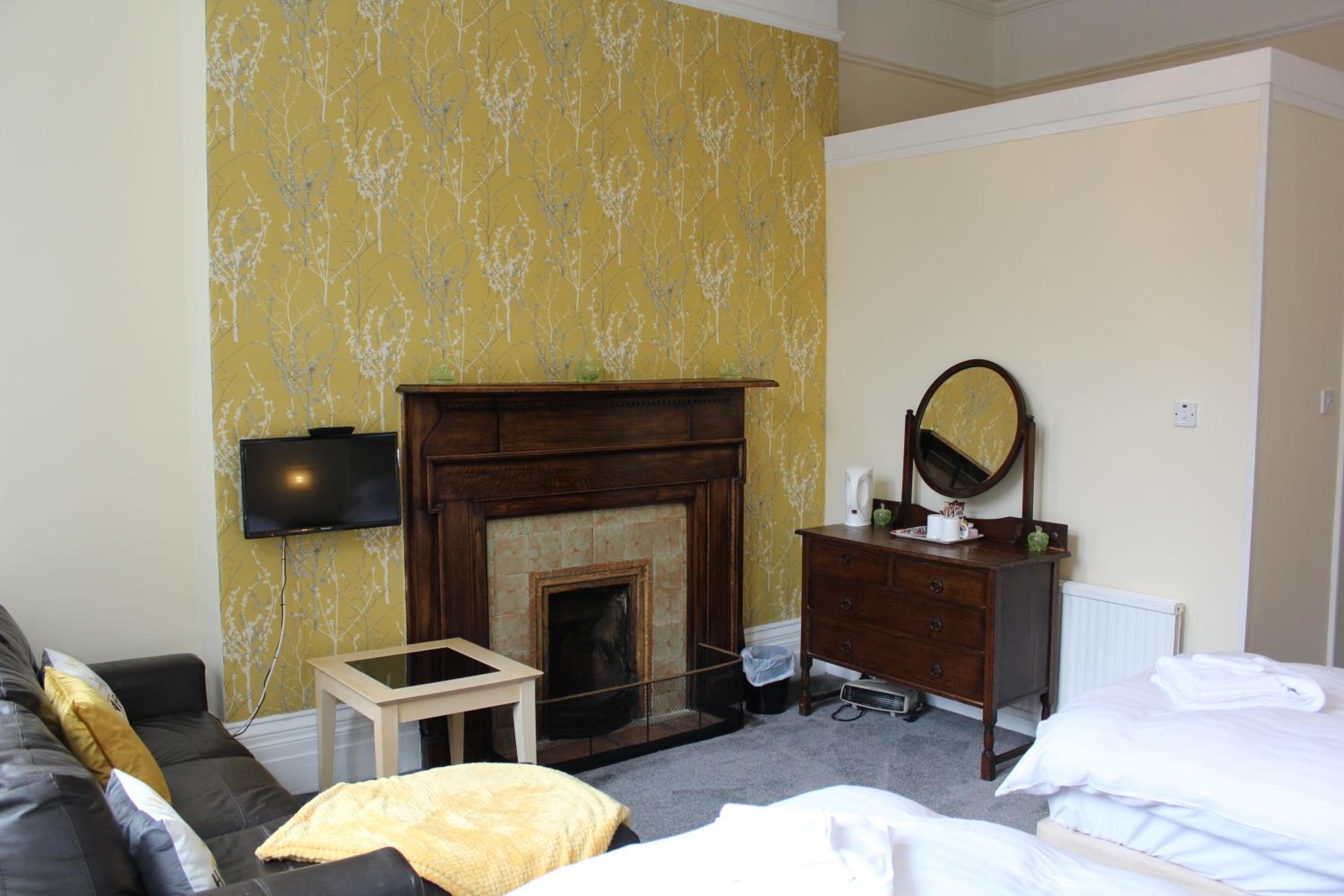 Deluxe Twin Room photo 2