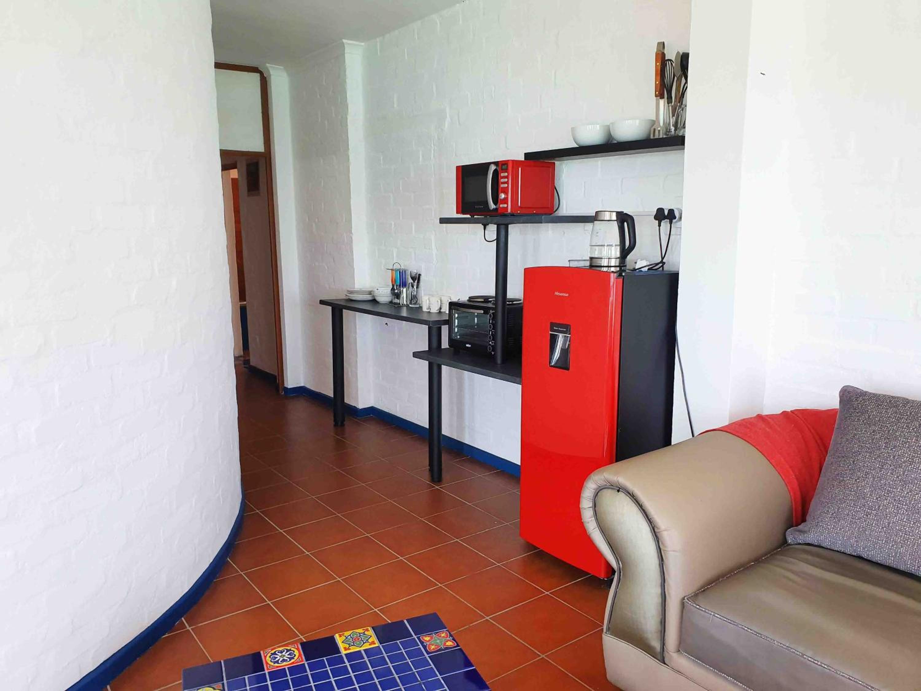 Queen Suite with Sea View - Photo 9