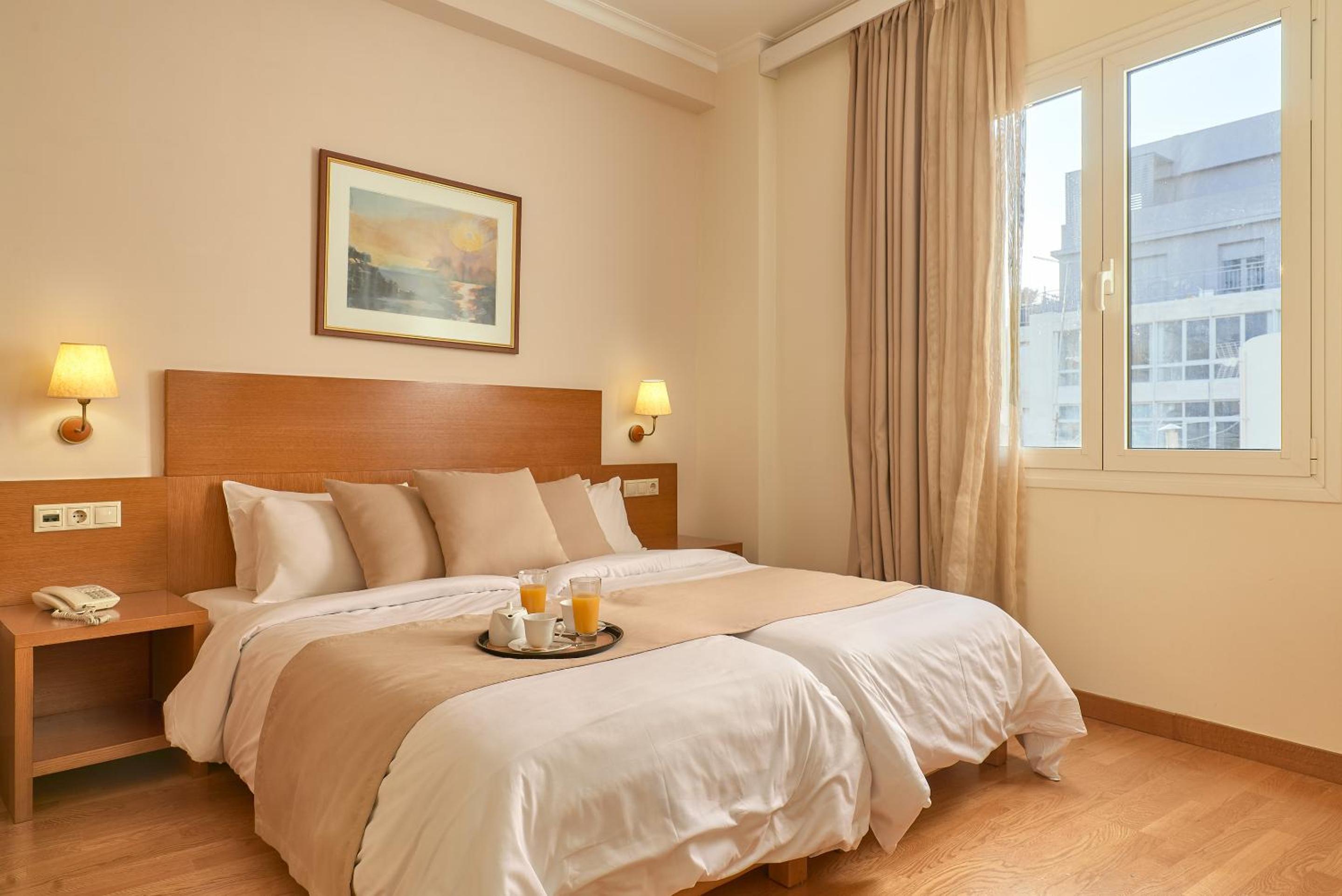 Standard Double or Twin Room photo 2