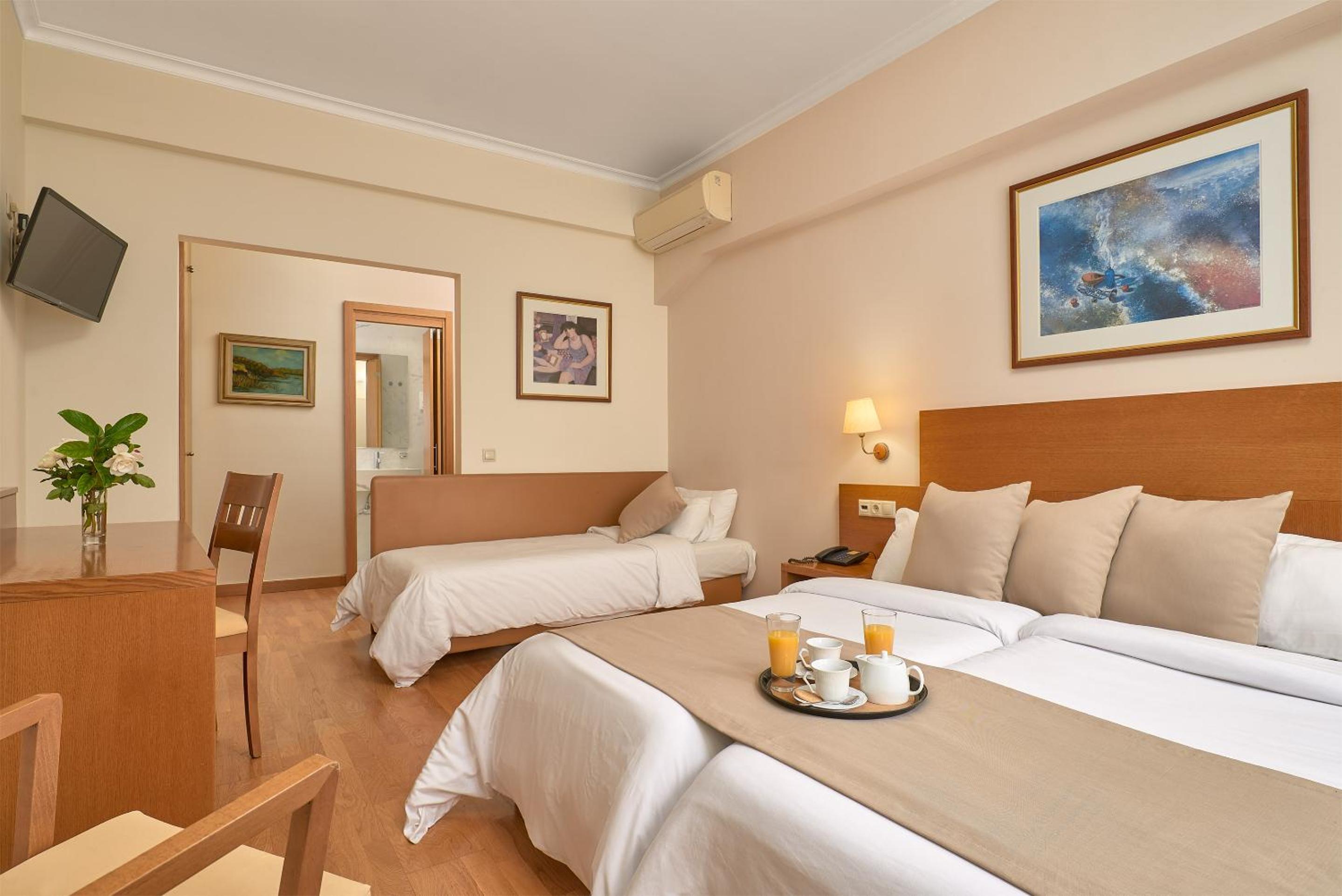 Standard Quadruple Room photo 1