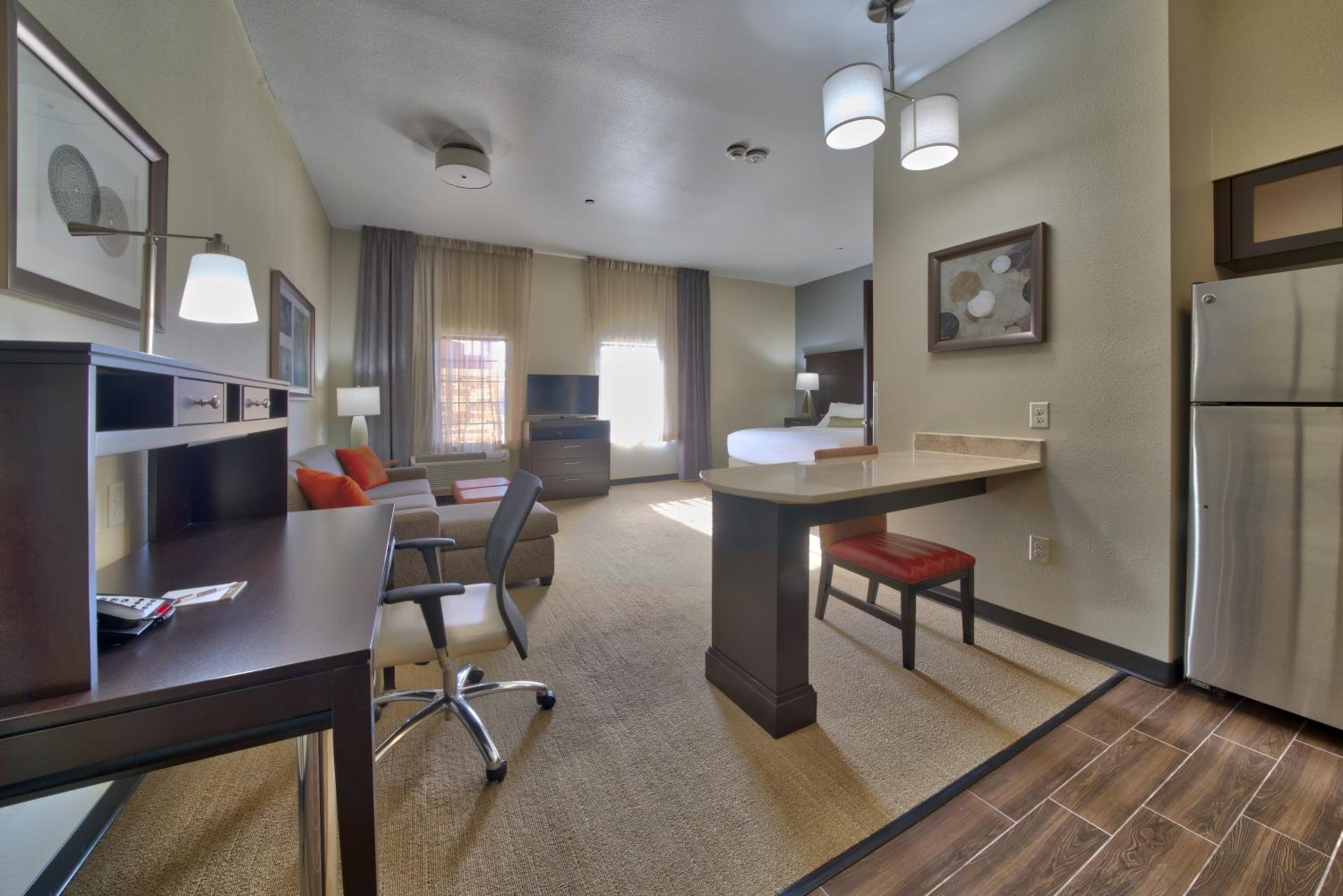 Studio Suite photo 2