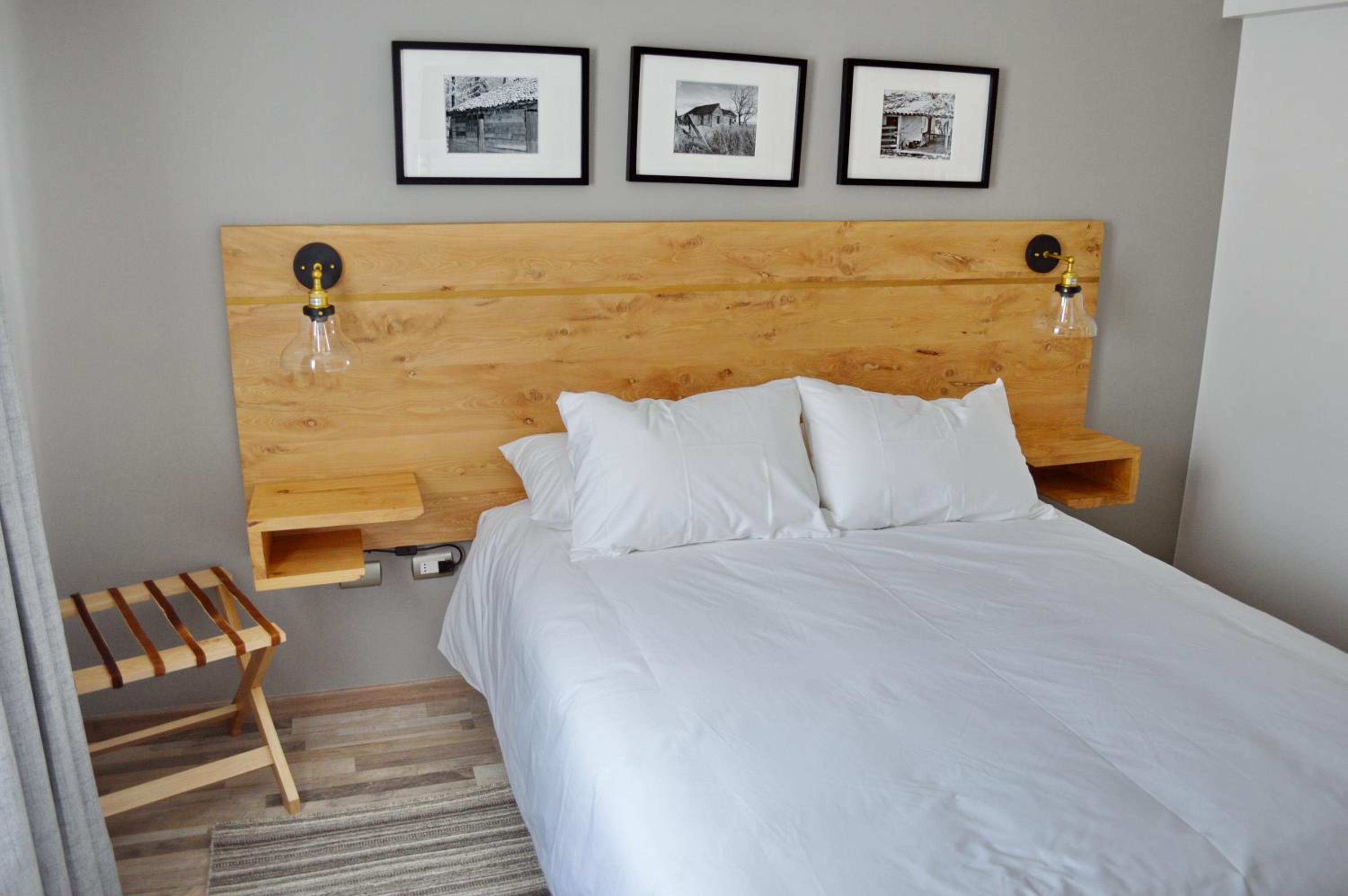 Standard Queen Room photo 2