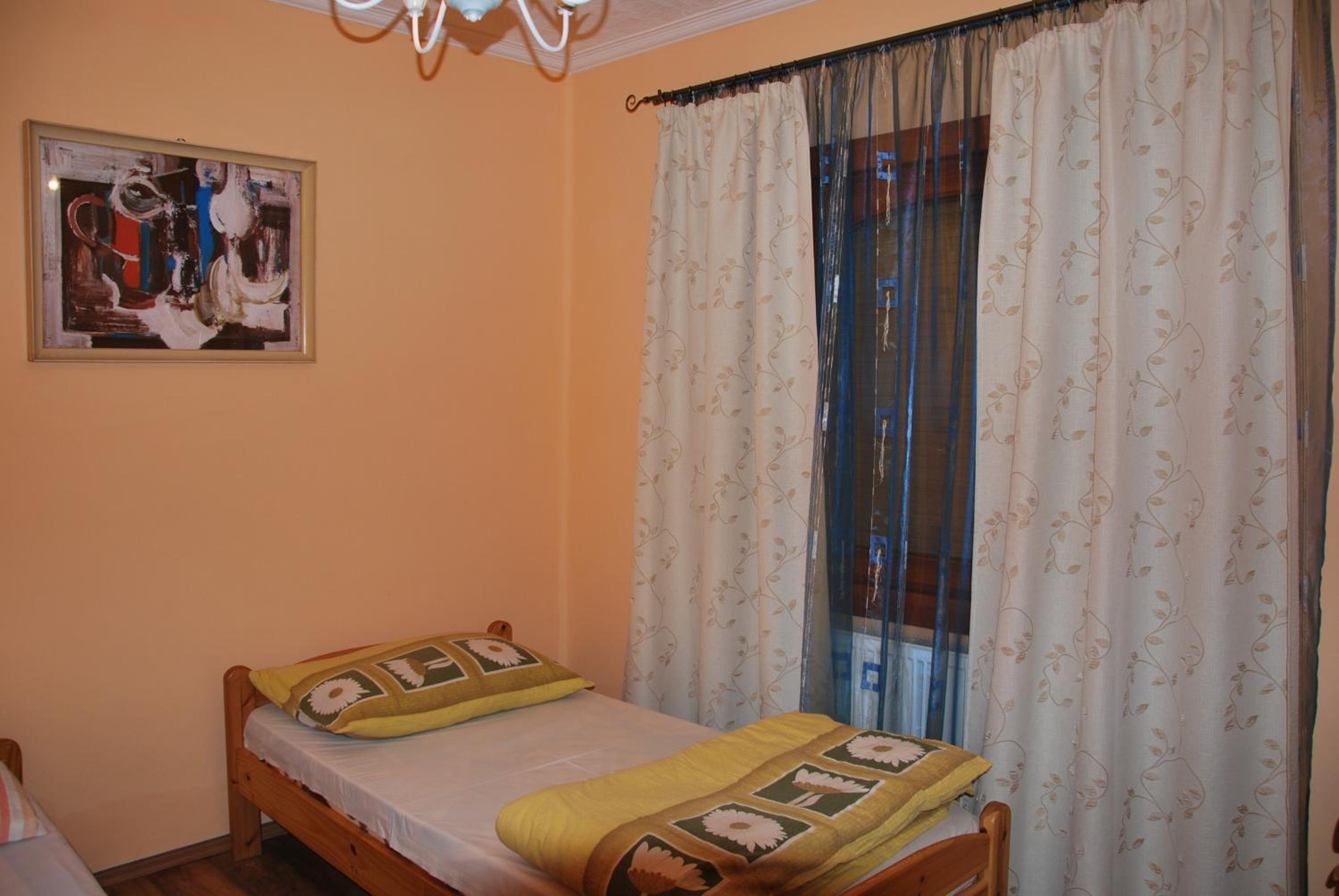 Apartment - Photo 8
