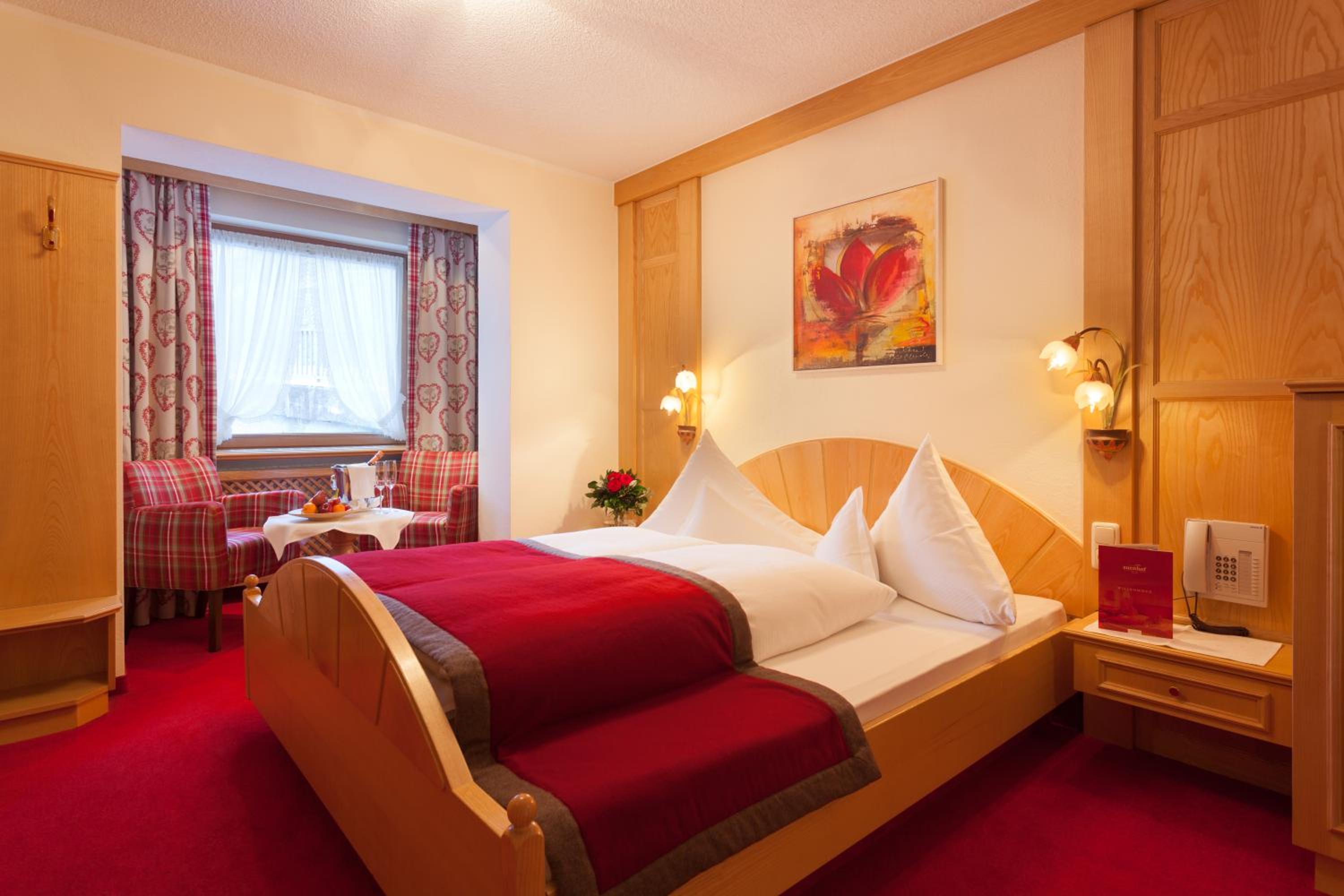 Small Double Room photo 1
