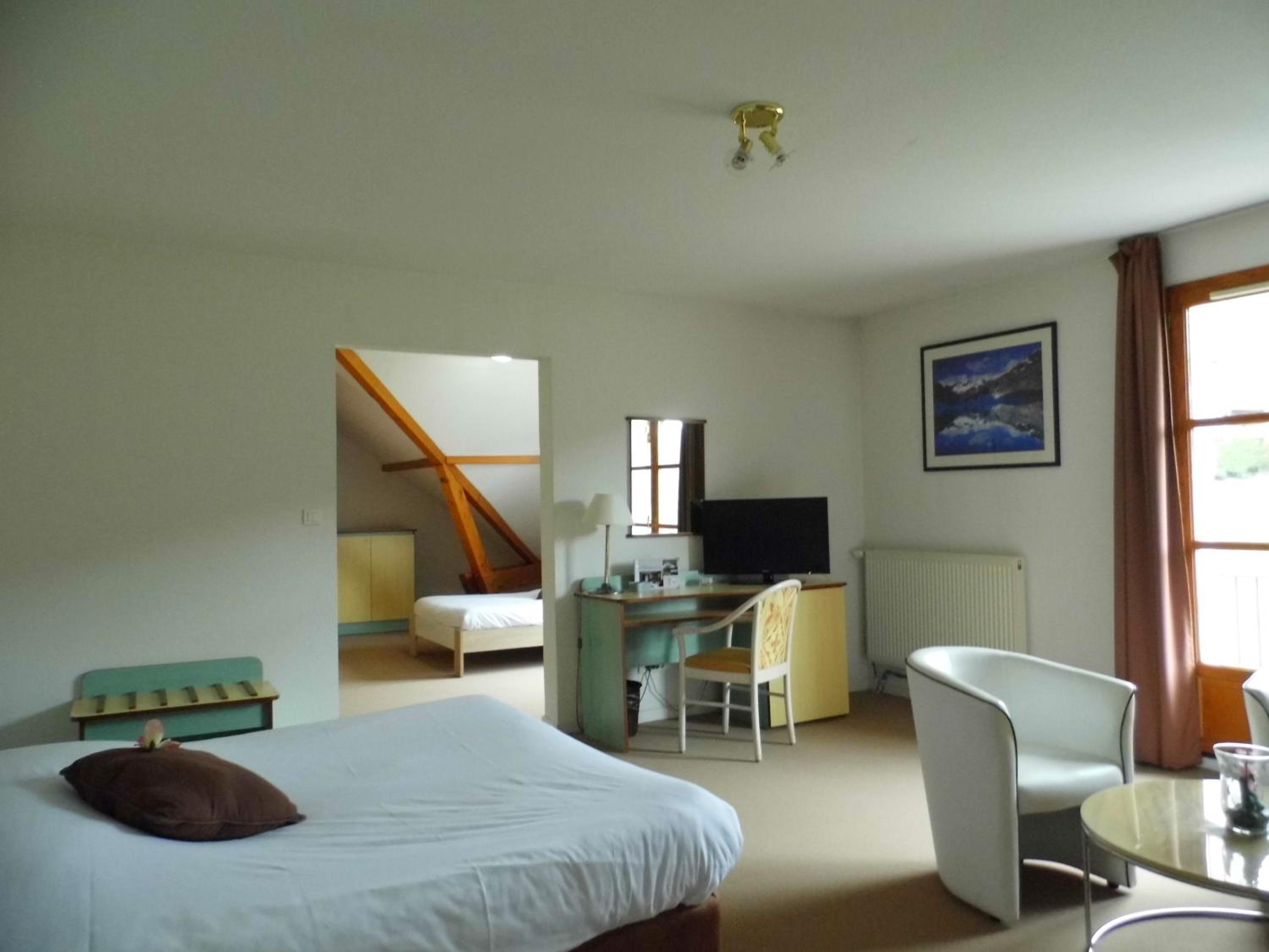 Quadruple Room - Photo 4