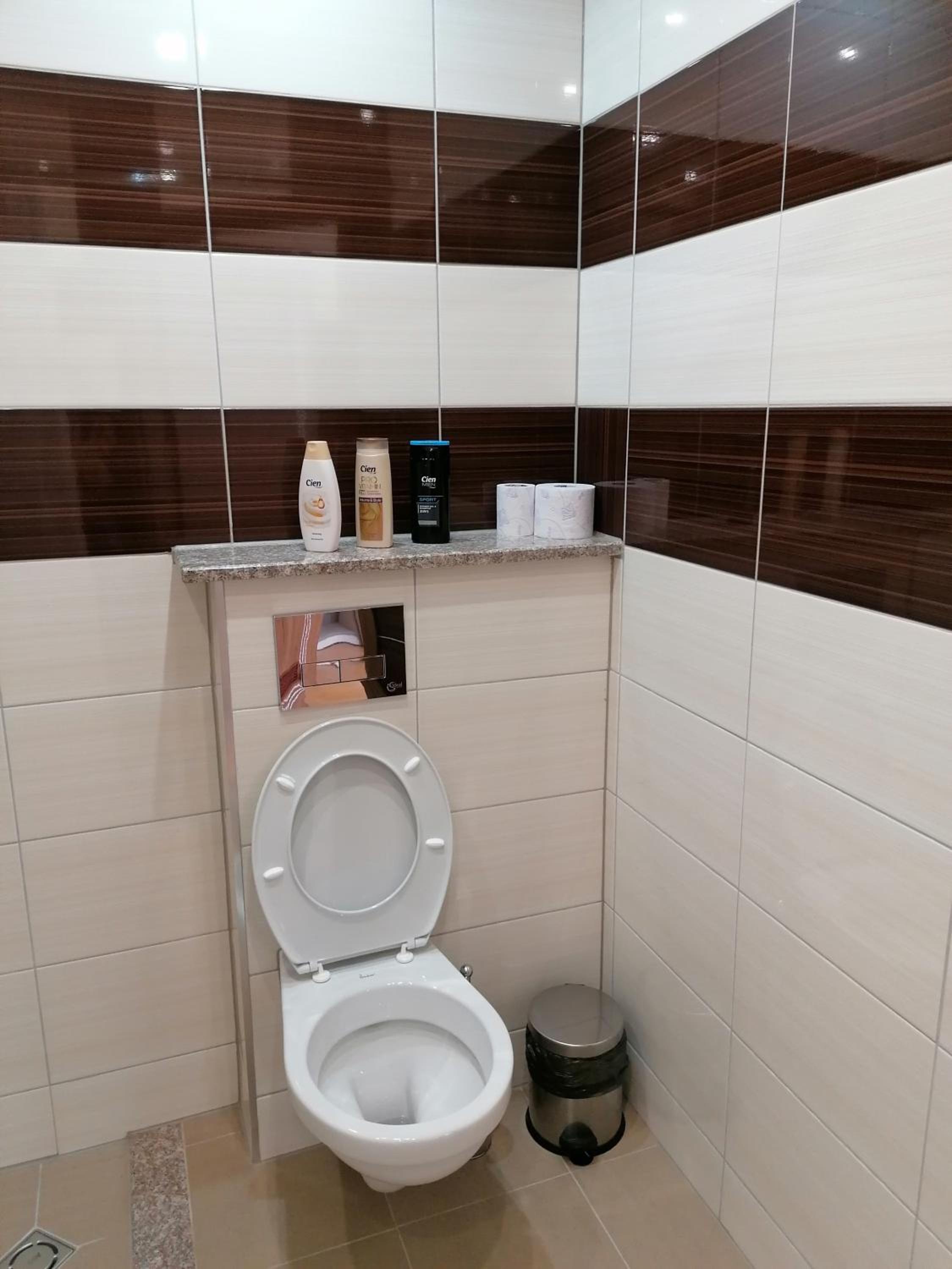 Double Room - Photo 40