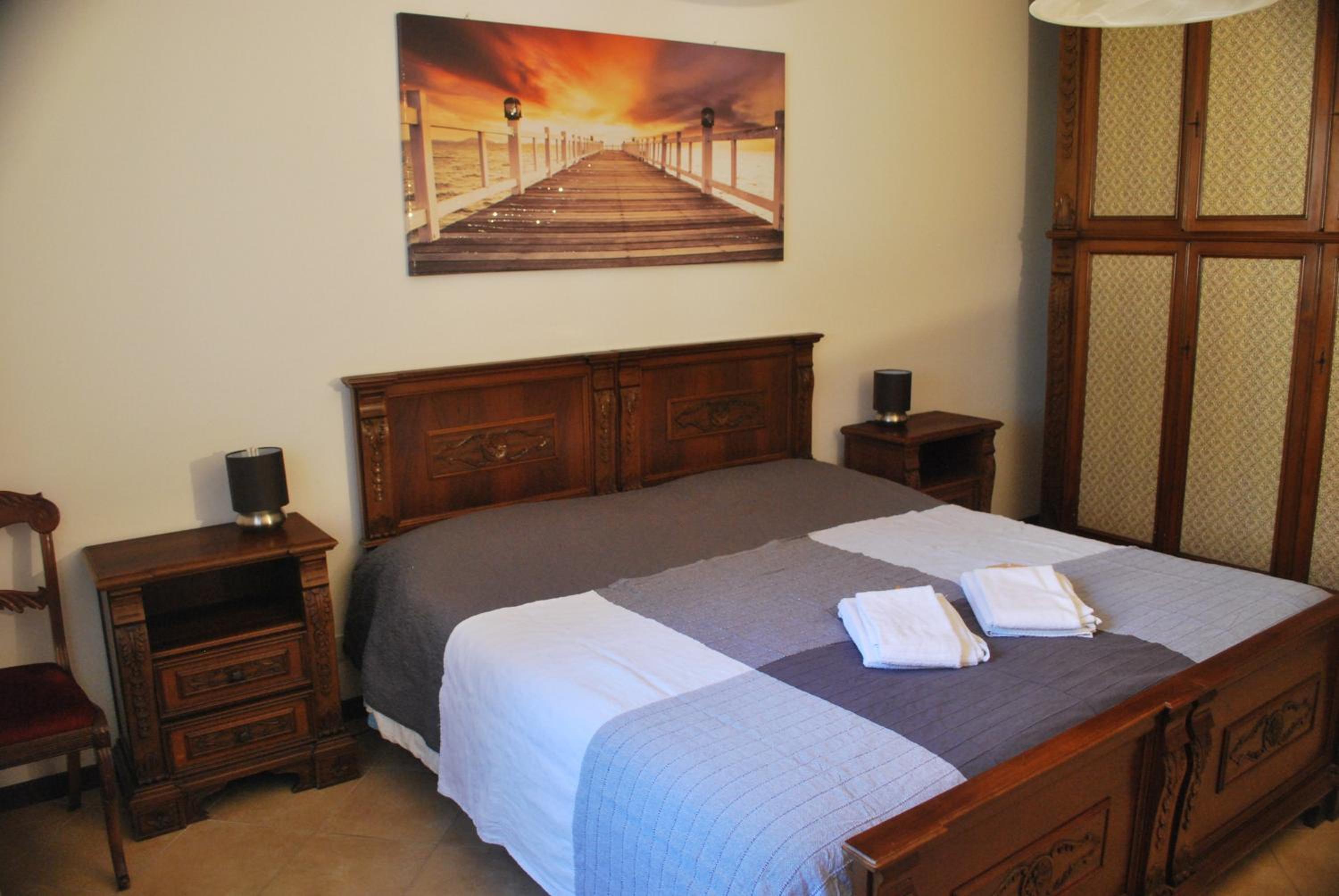 Two-Bedroom Apartment - Photo 12