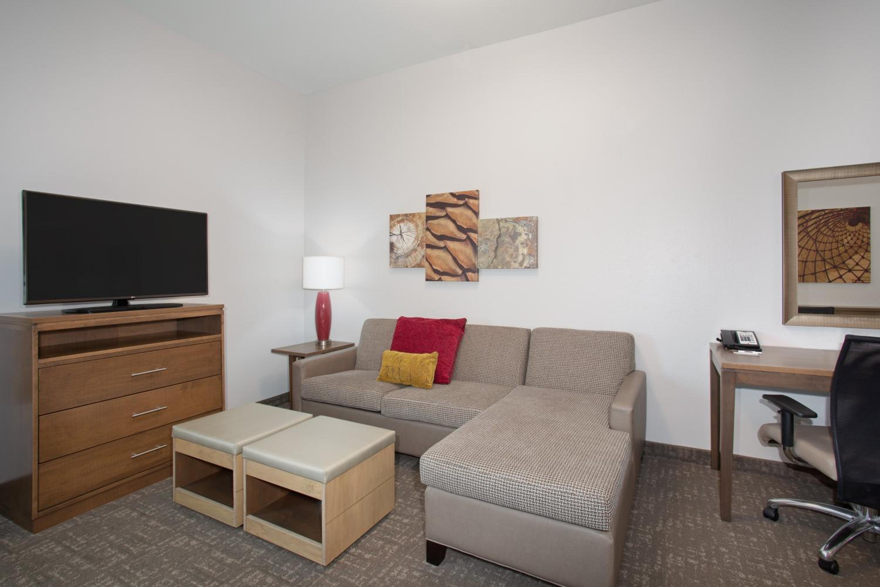 King Studio Suite photo 1