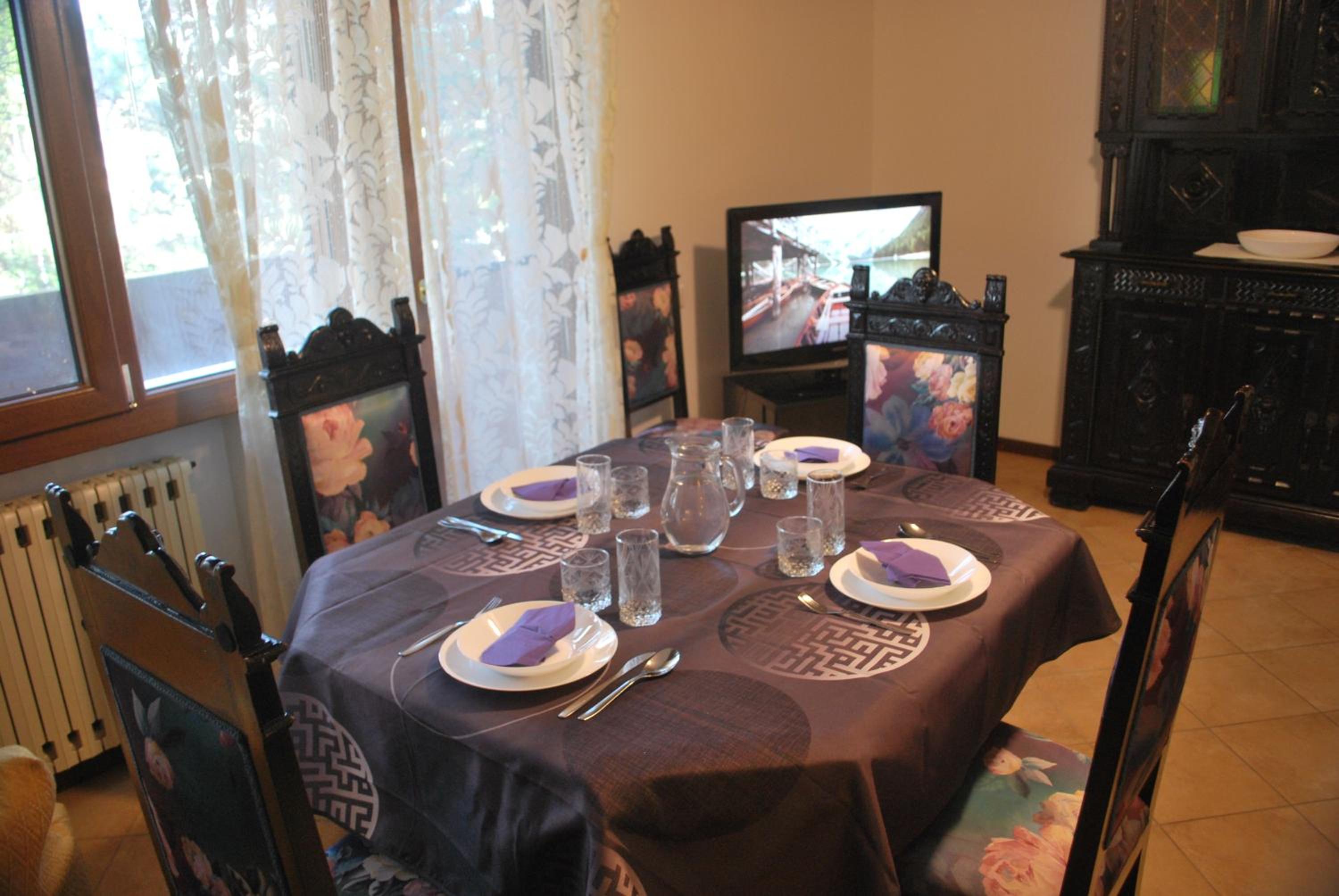 Two-Bedroom Apartment - Photo 17
