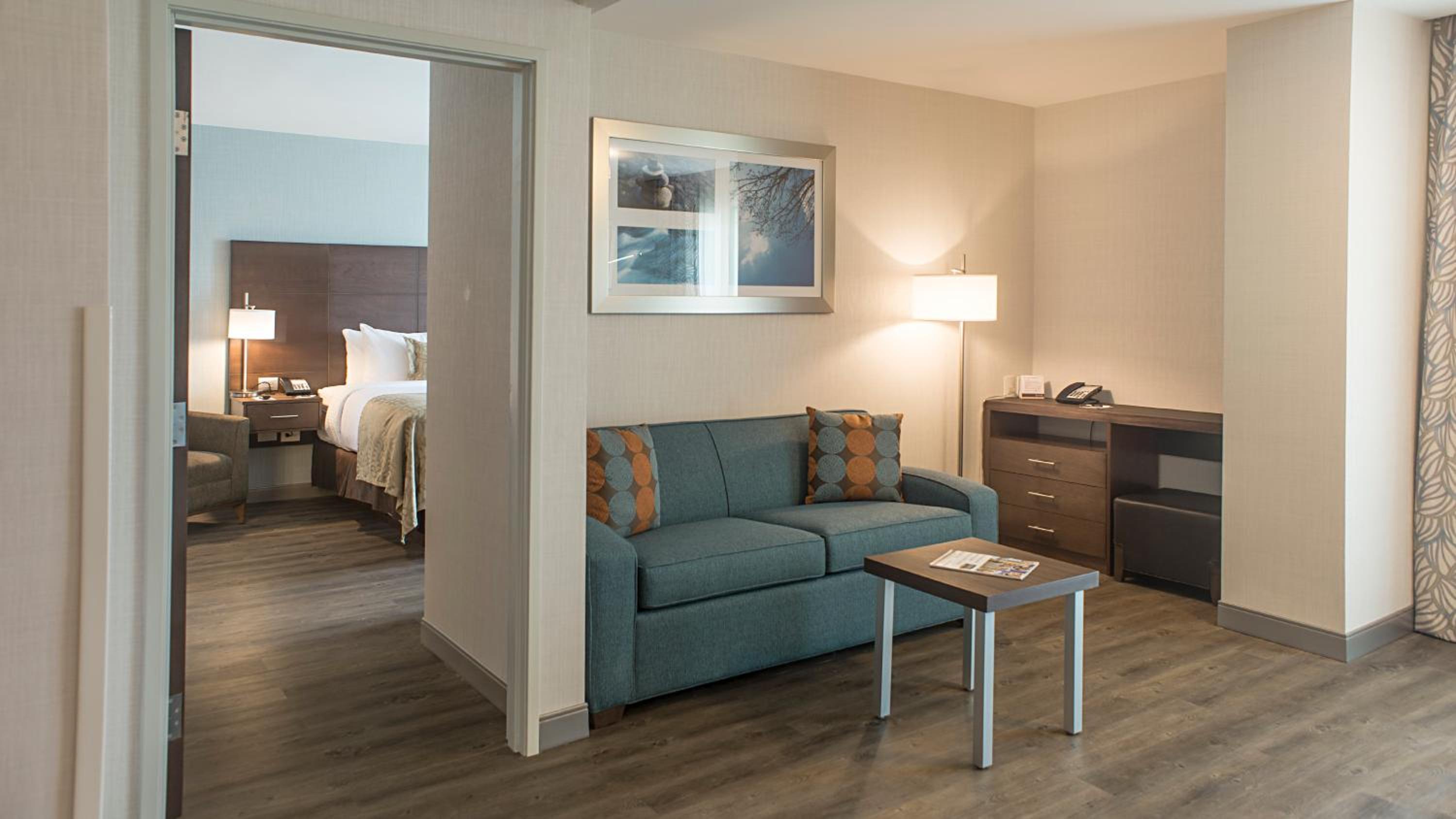 Two-Bedroom Suite photo 3
