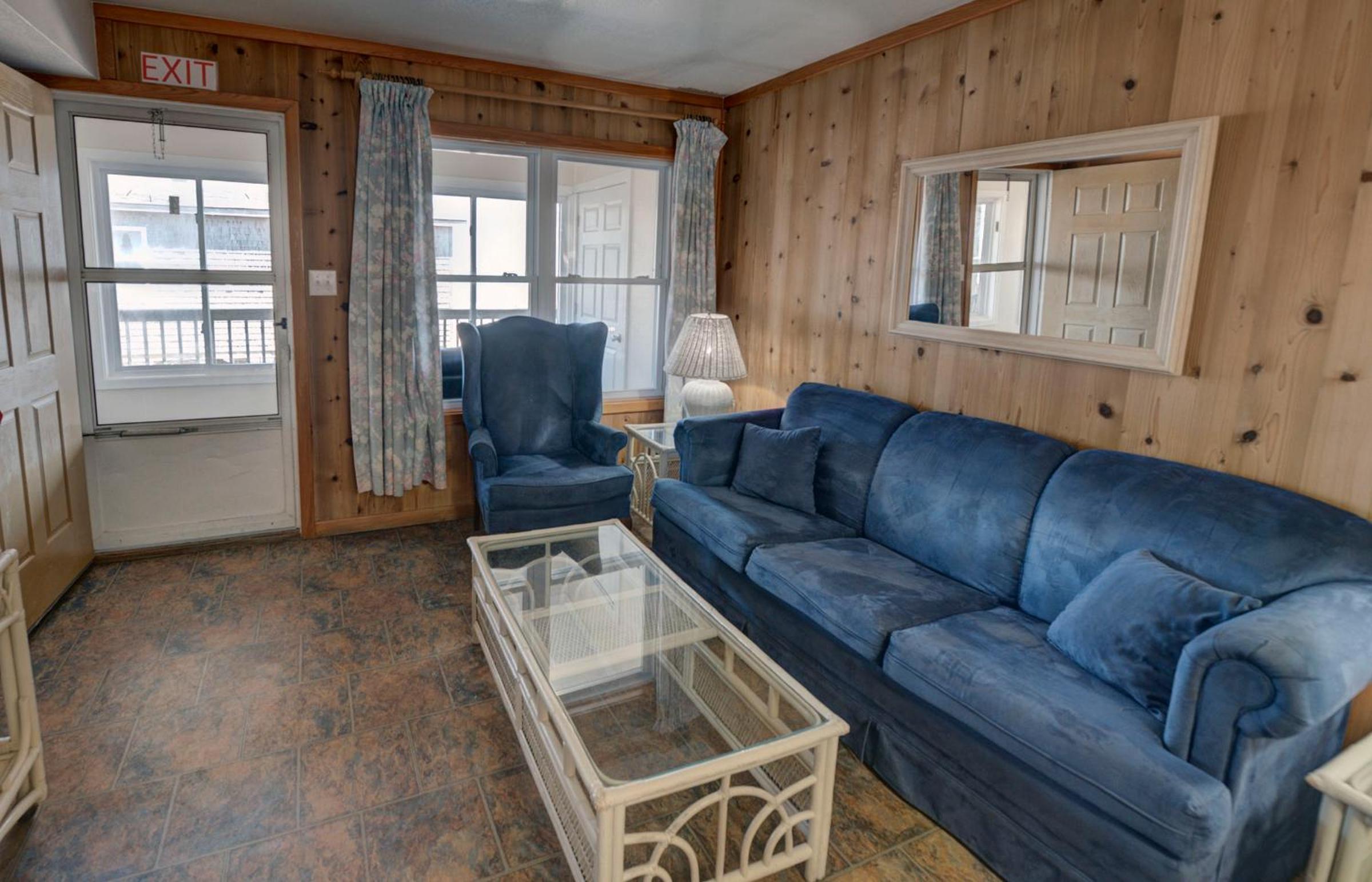 Two-Bedroom Cottage with Ocean View