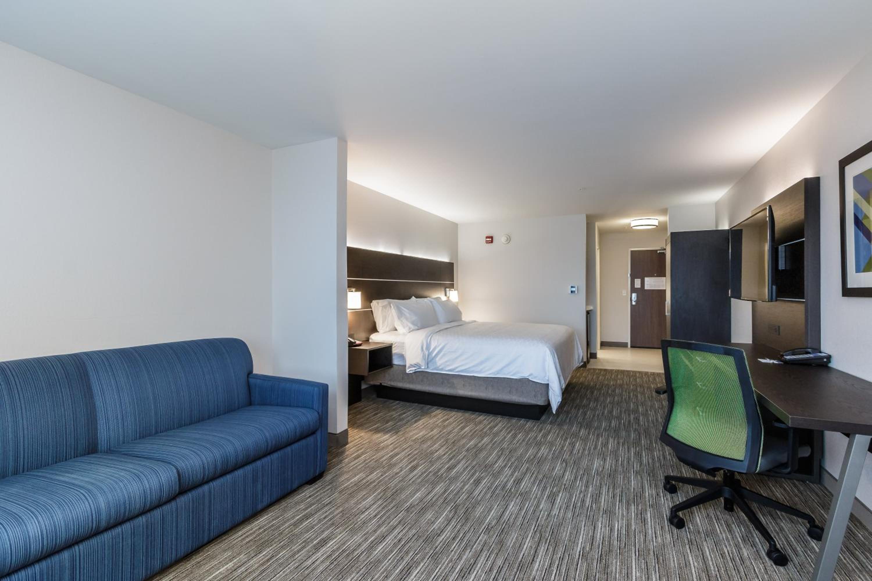King Suite - Disability Access photo 1