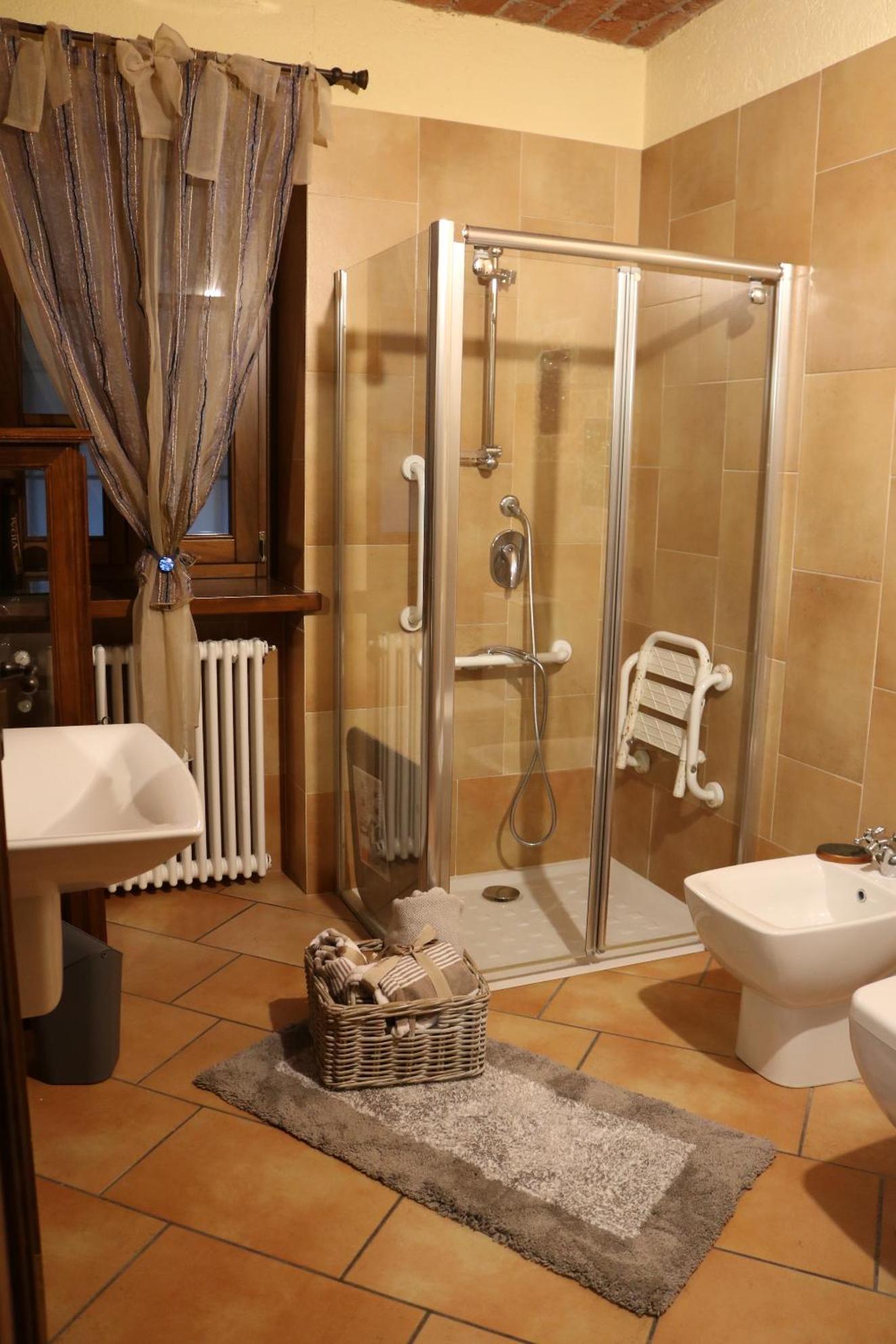 One-Bedroom House - Photo 14