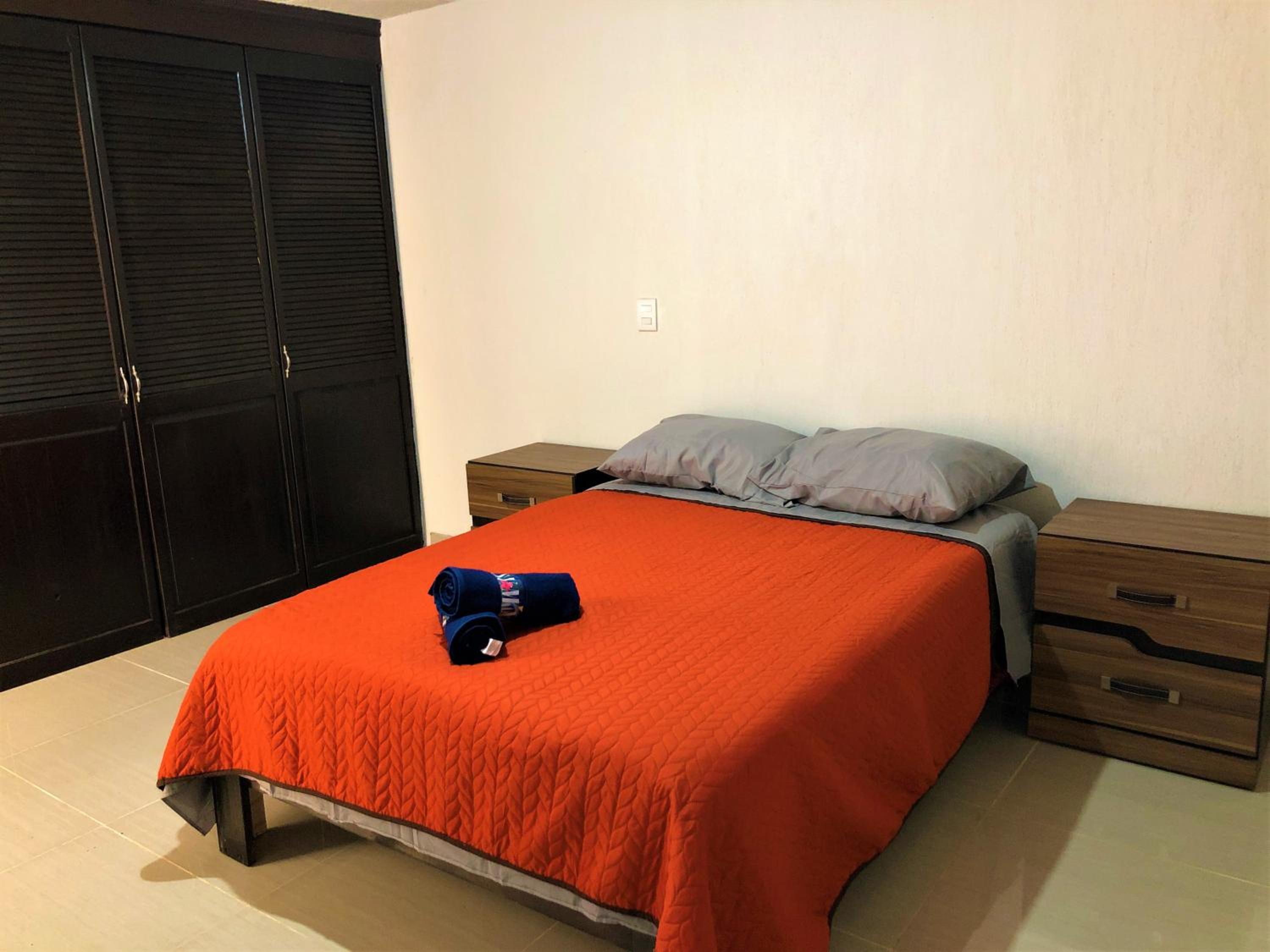 Deluxe Queen Room - Photo 1