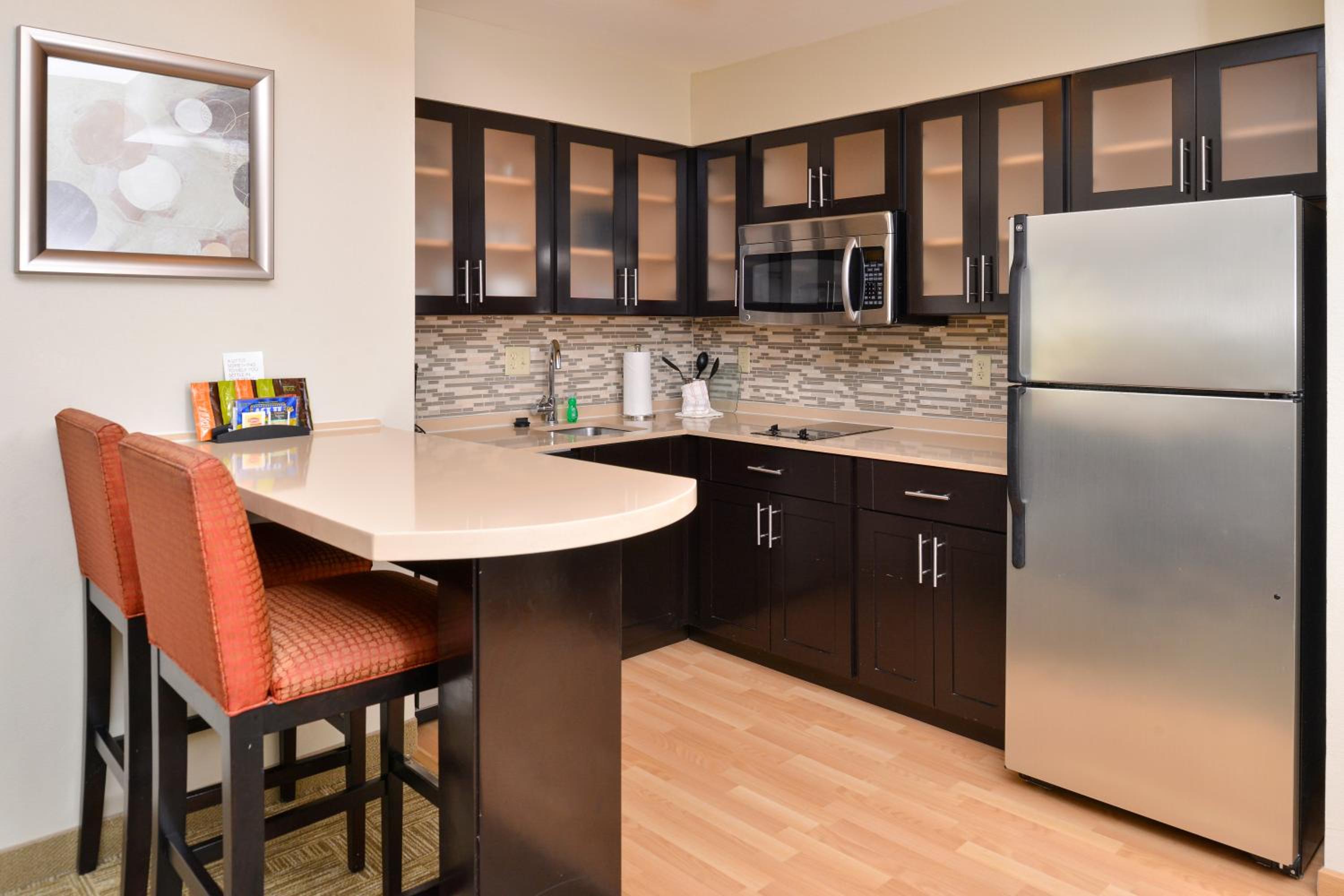 One-Bedroom Suite with Two Double Beds - Photo 4