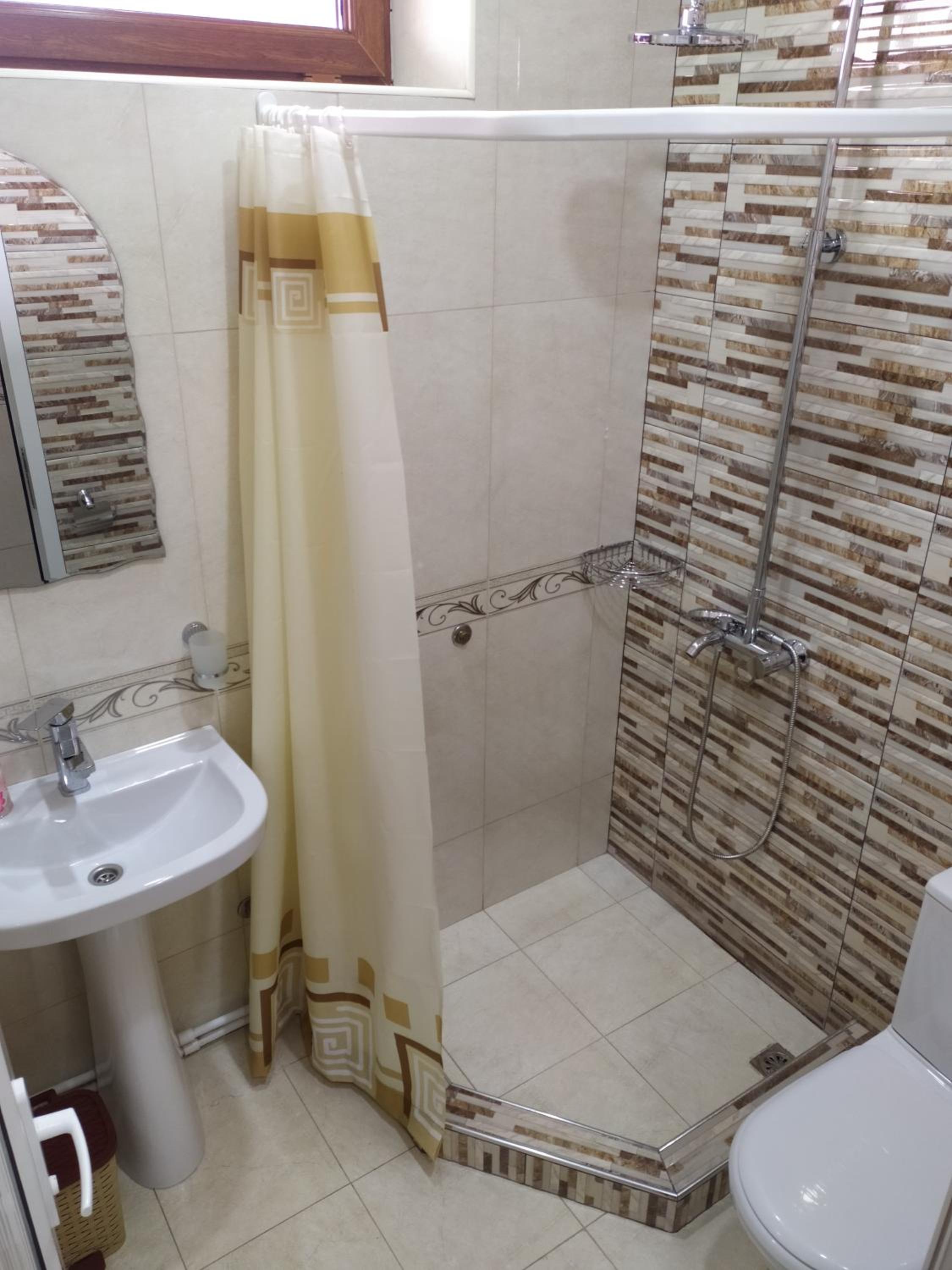 Deluxe Triple Room photo 2