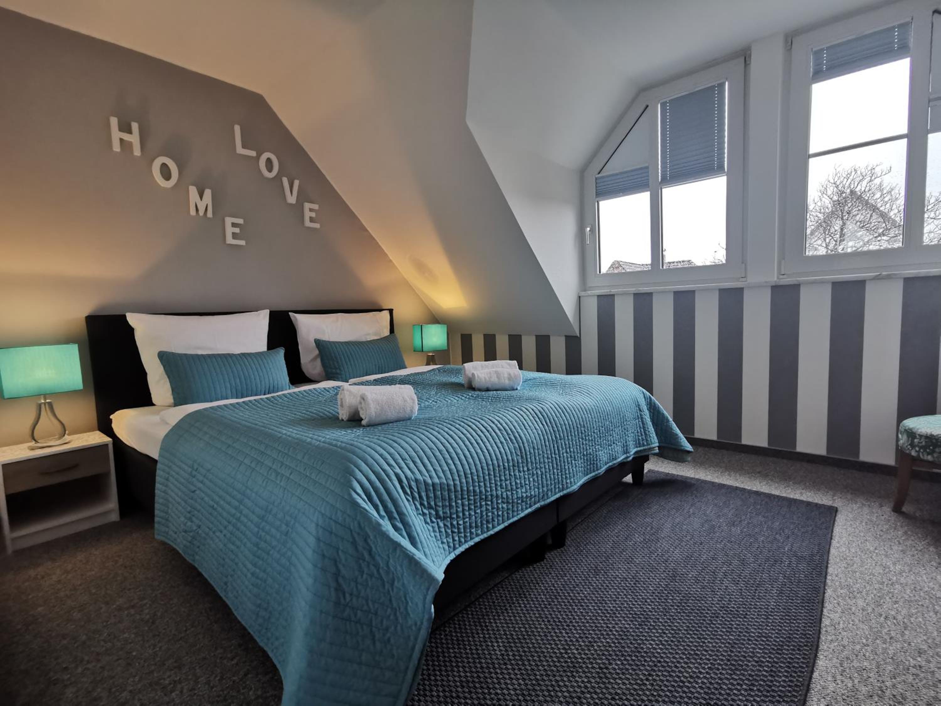 Studio Apartment photo 1