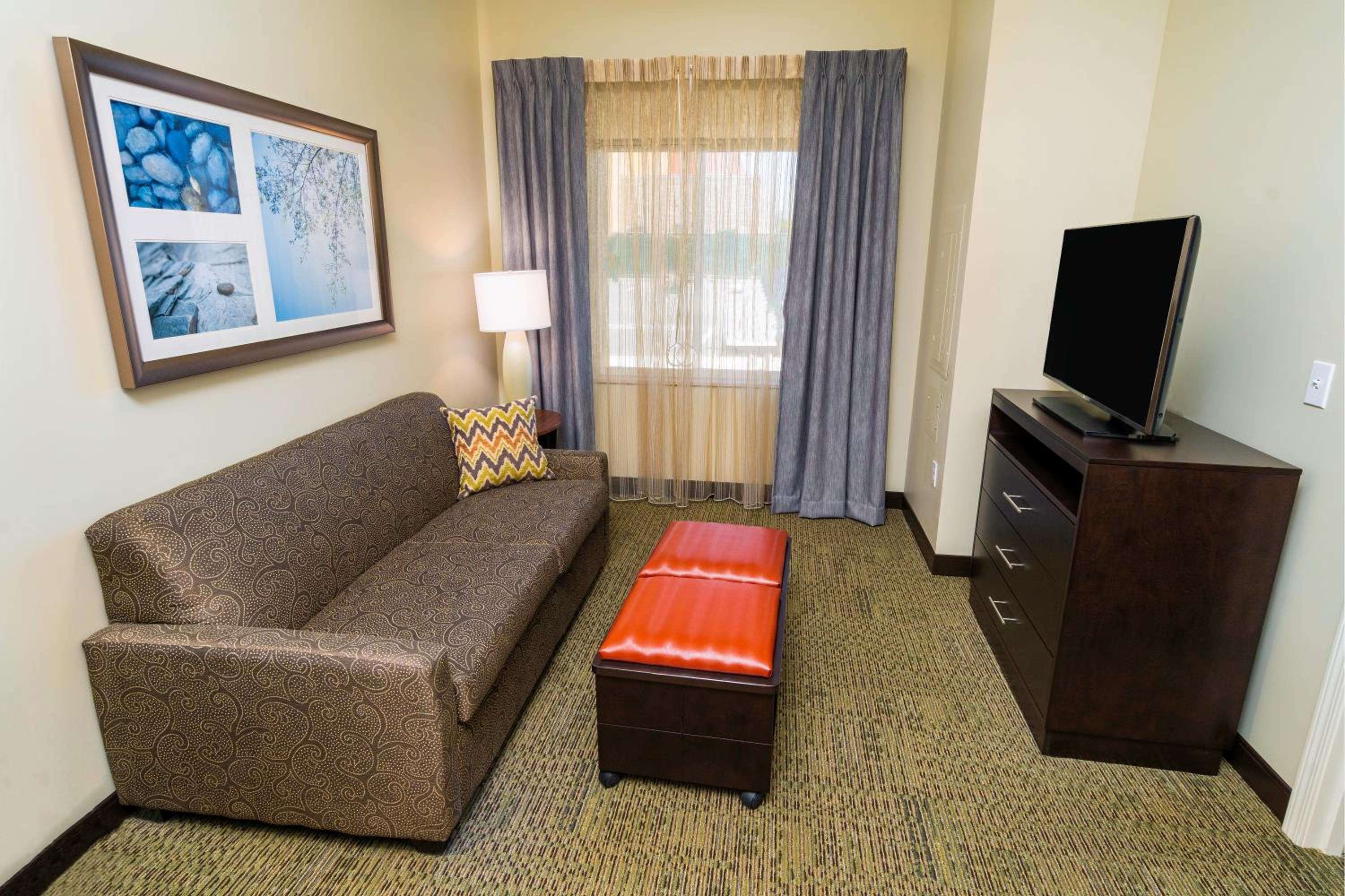 One-Bedroom Suite with Two Queen Beds - Photo 3
