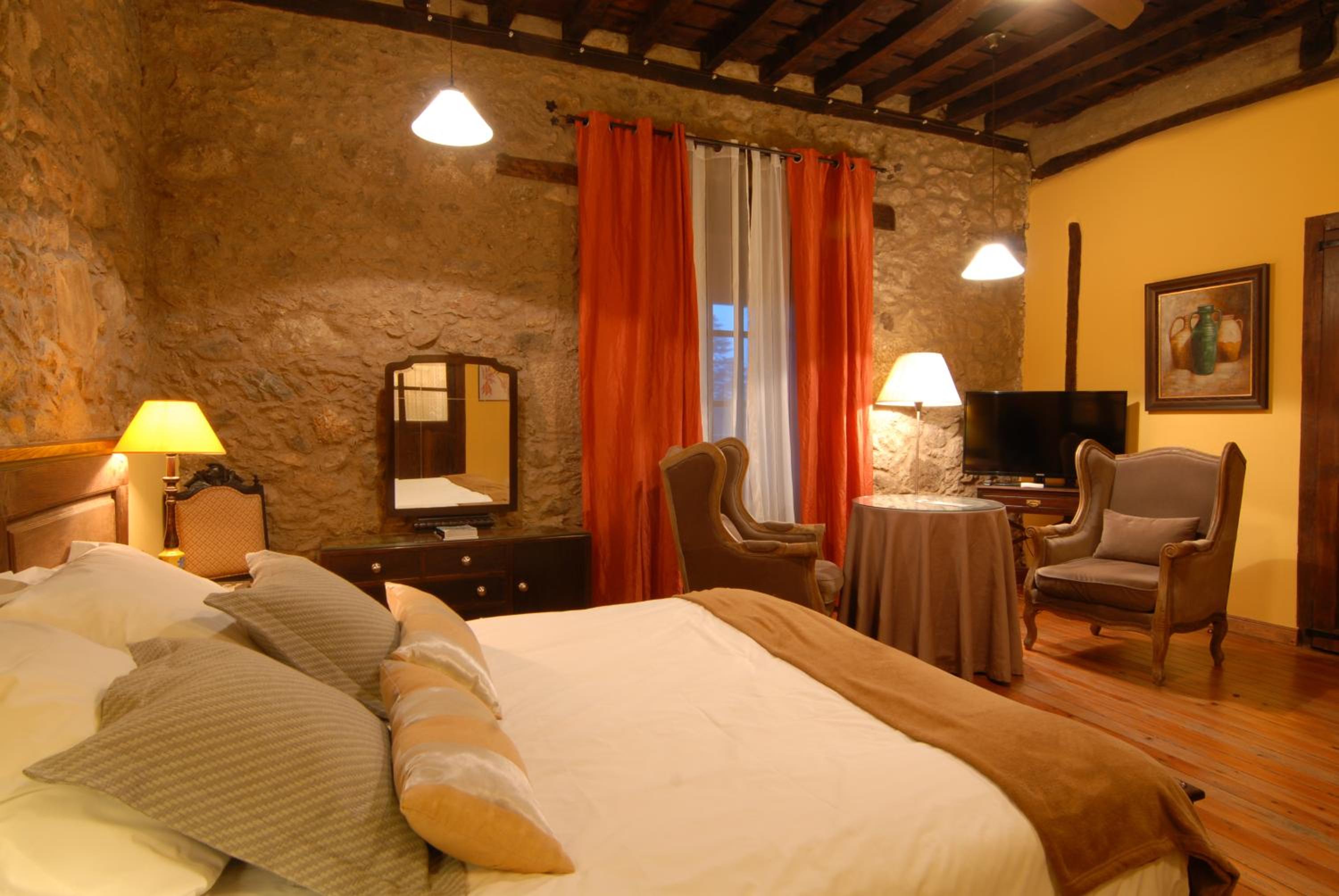 Superior Double Room with Garden View - Photo 8