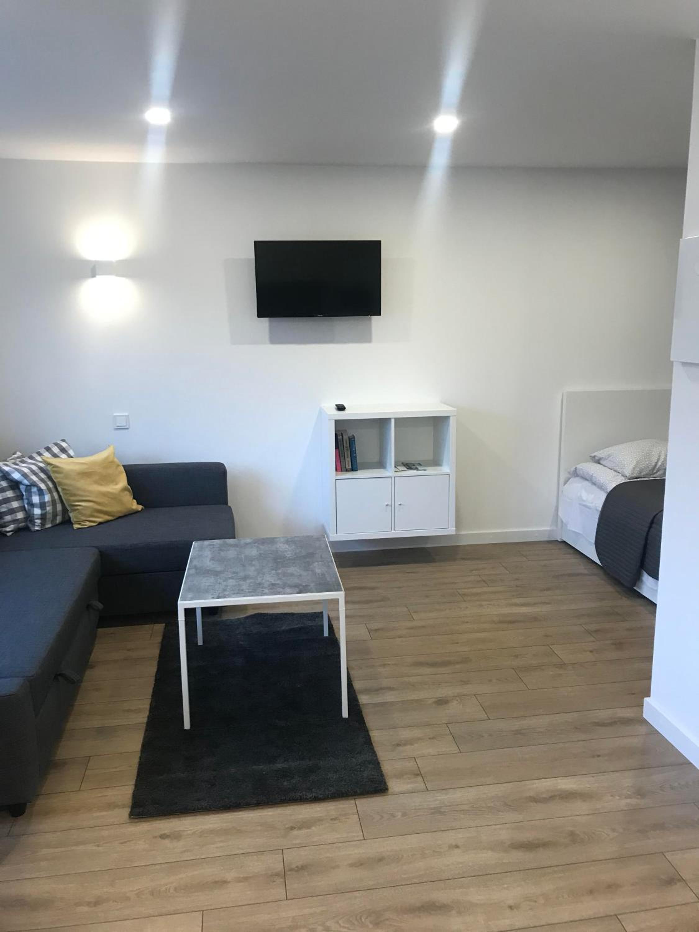 Apartment - Photo 8
