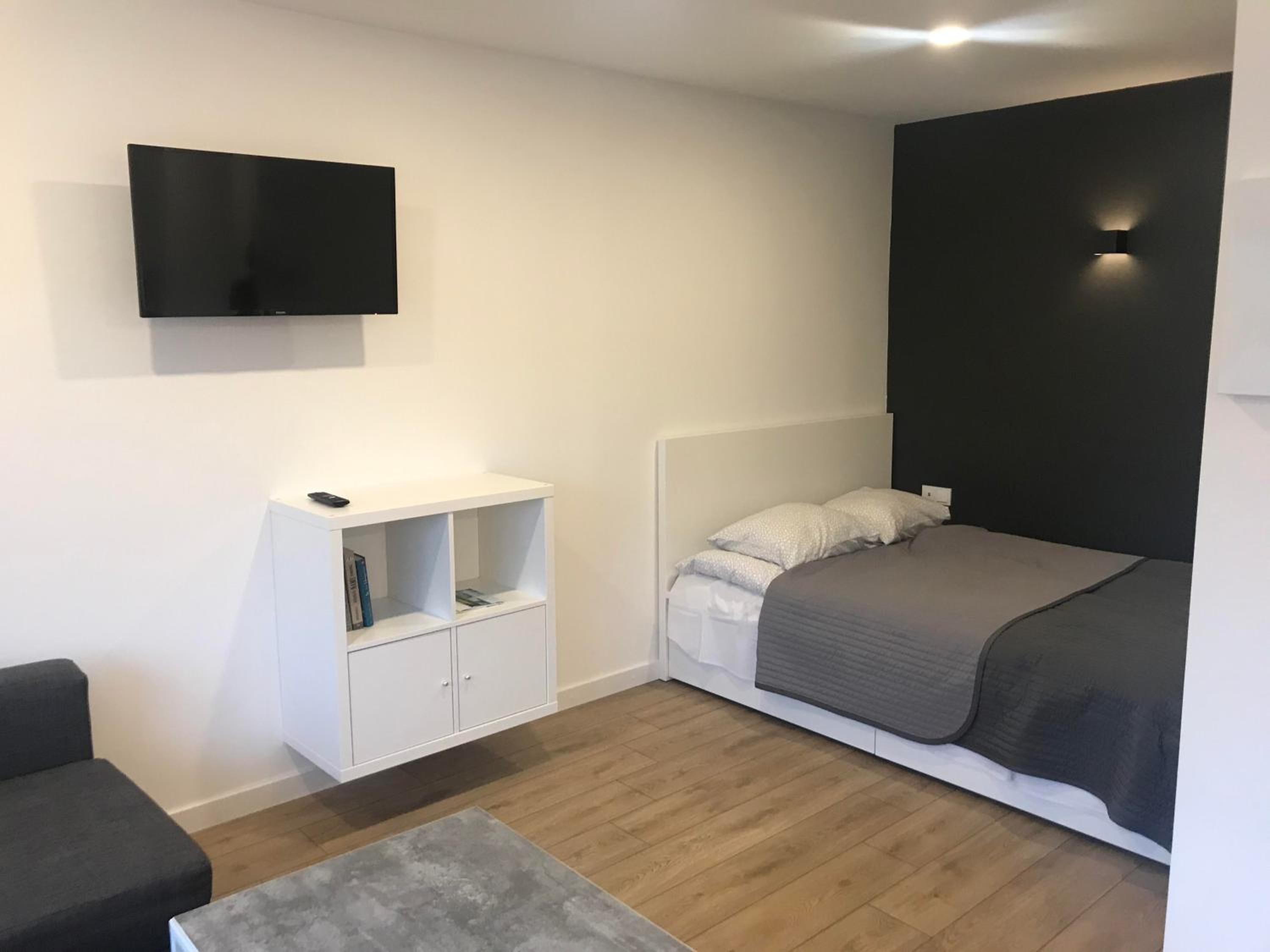 Apartment - Photo 1