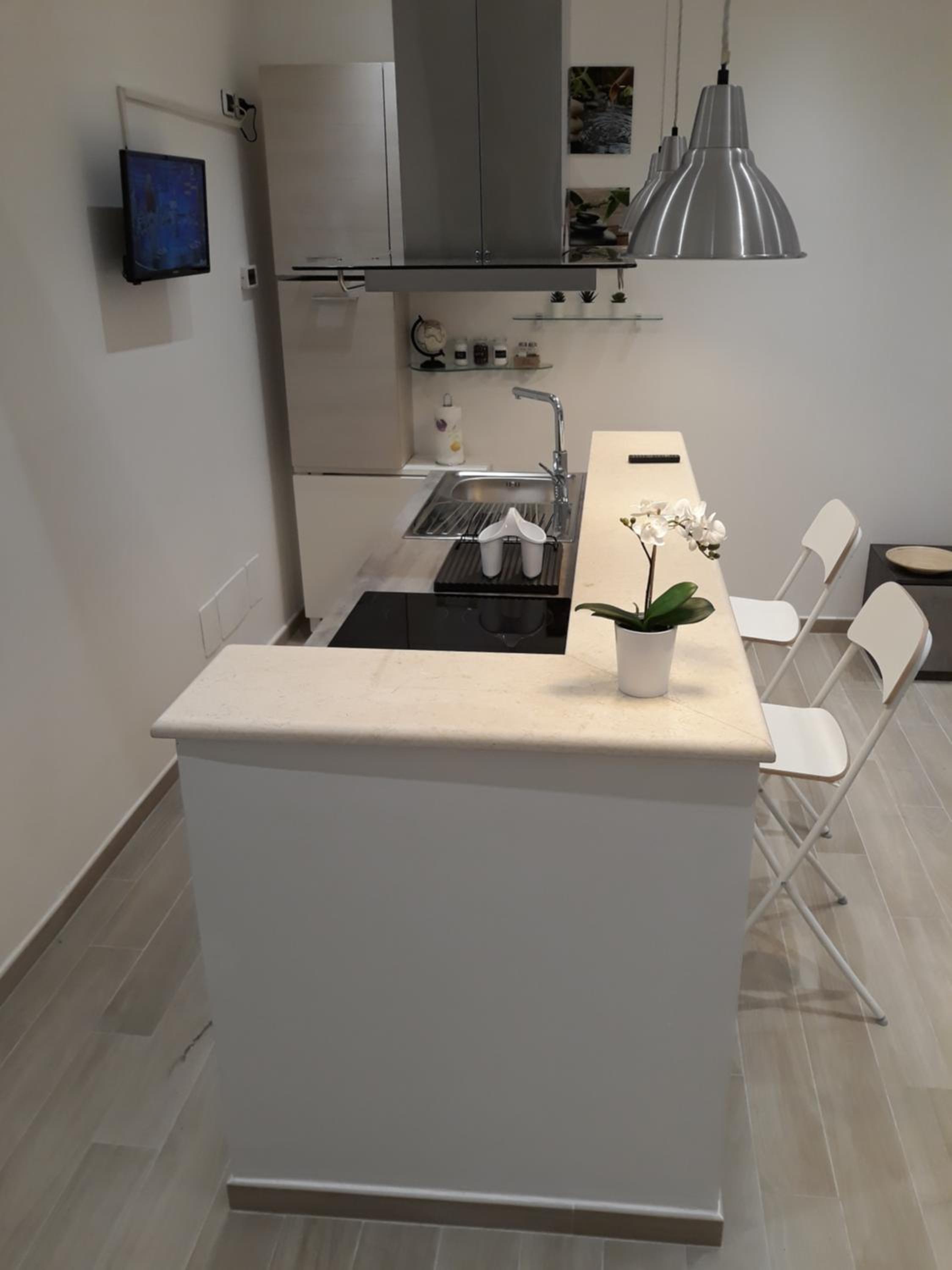 Studio with Spa Bath - Photo 7