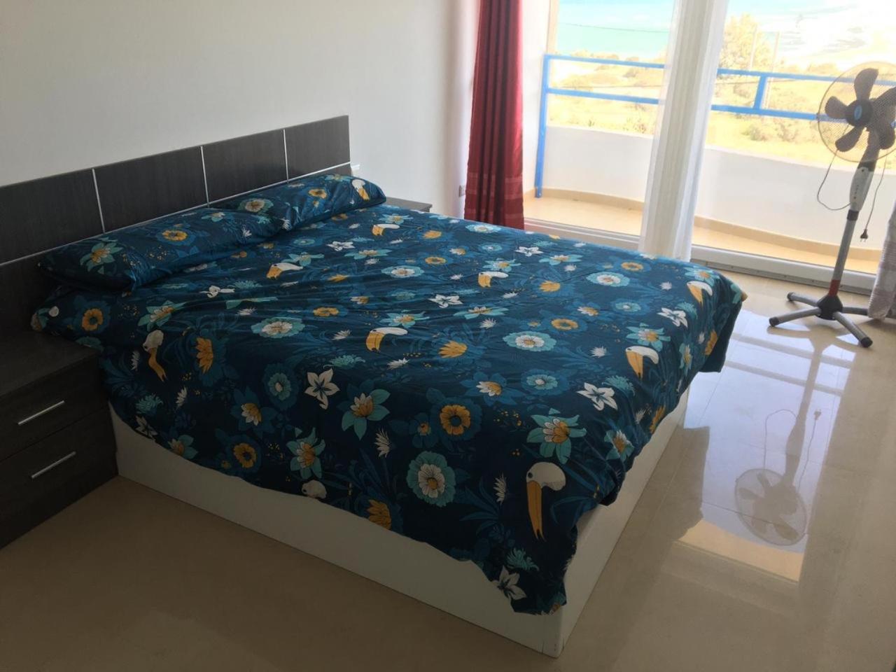 Apartment with Sea View - Photo 17