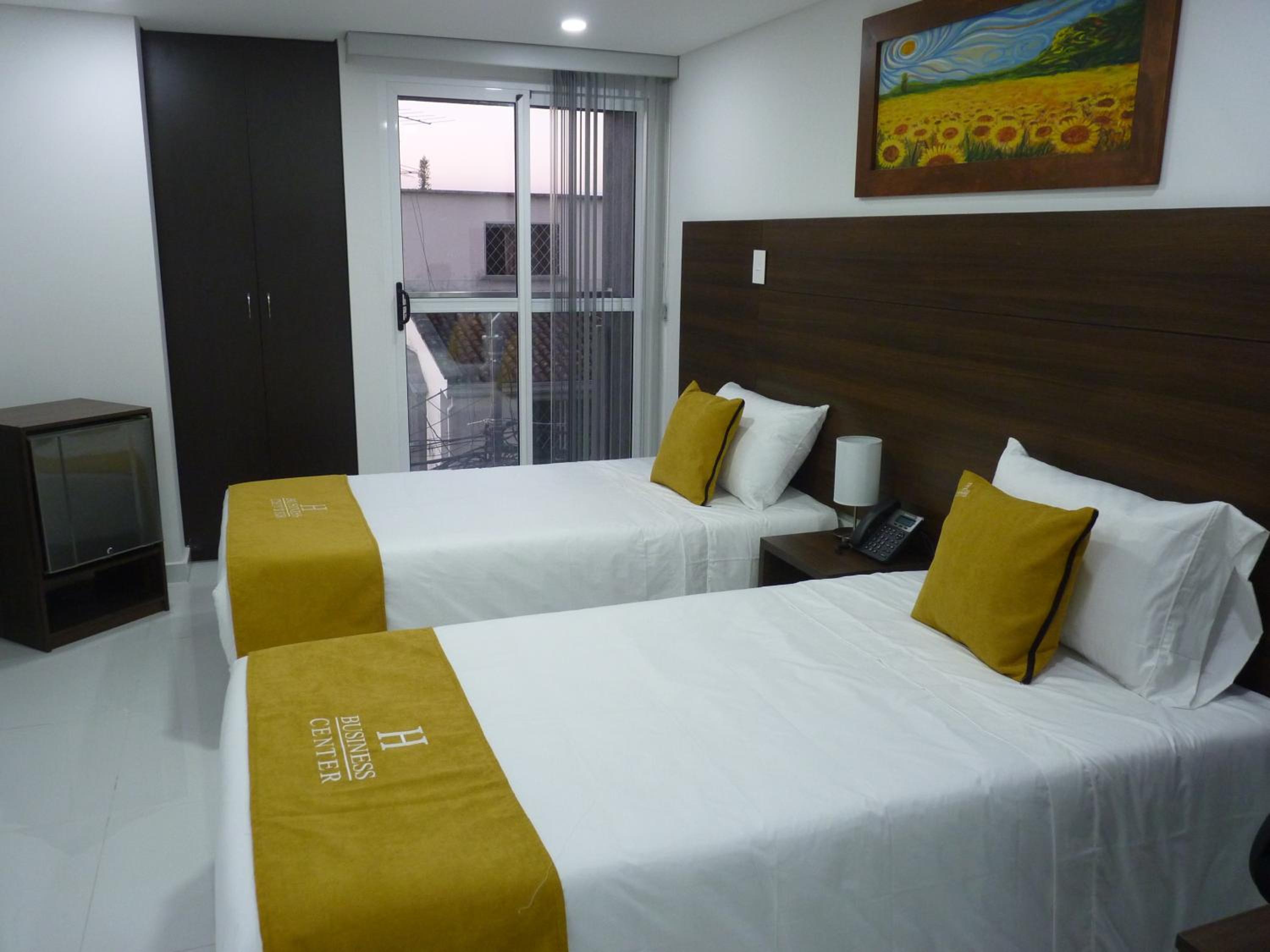 Standard Twin Room