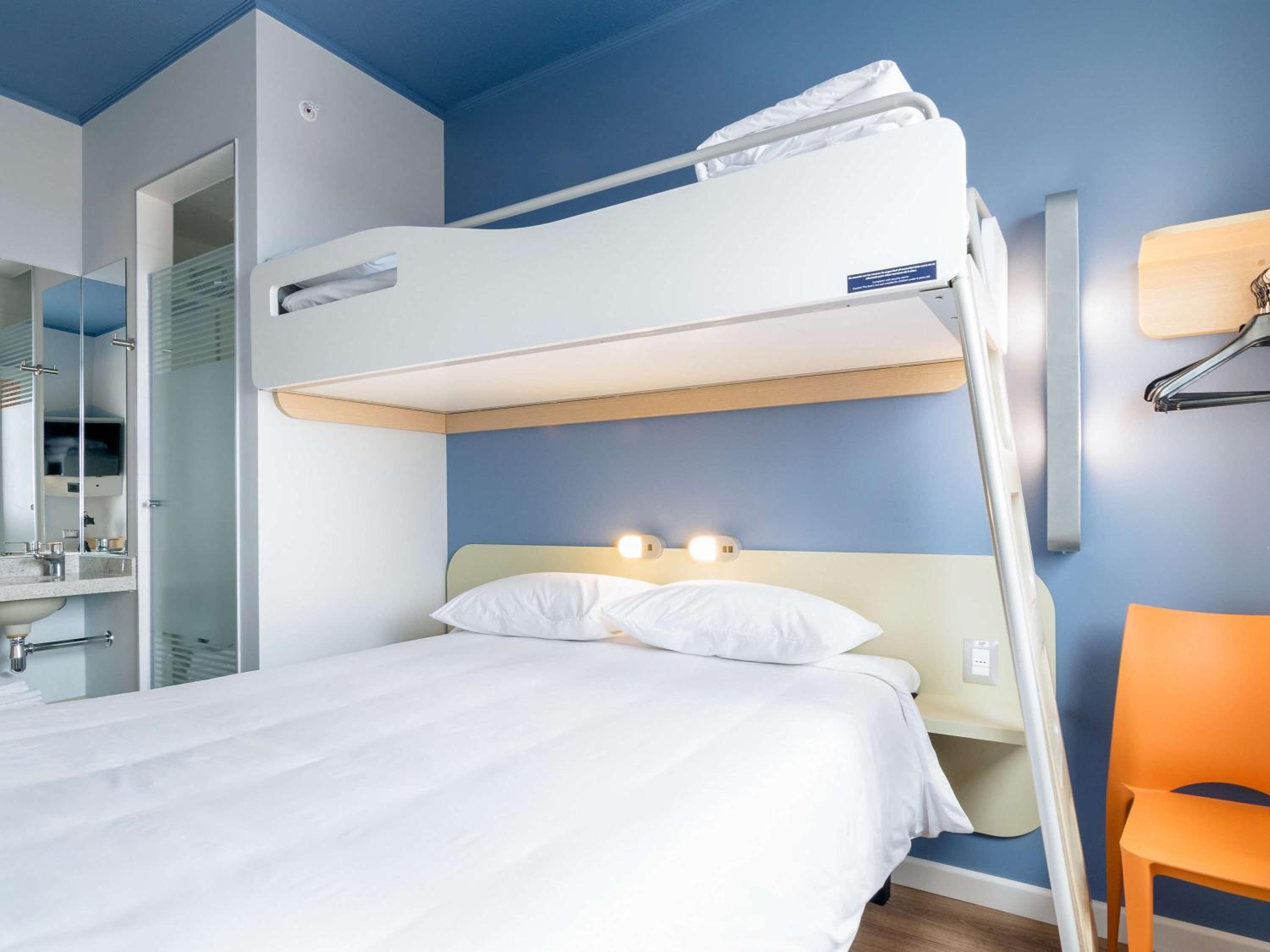 Standard Room photo 1