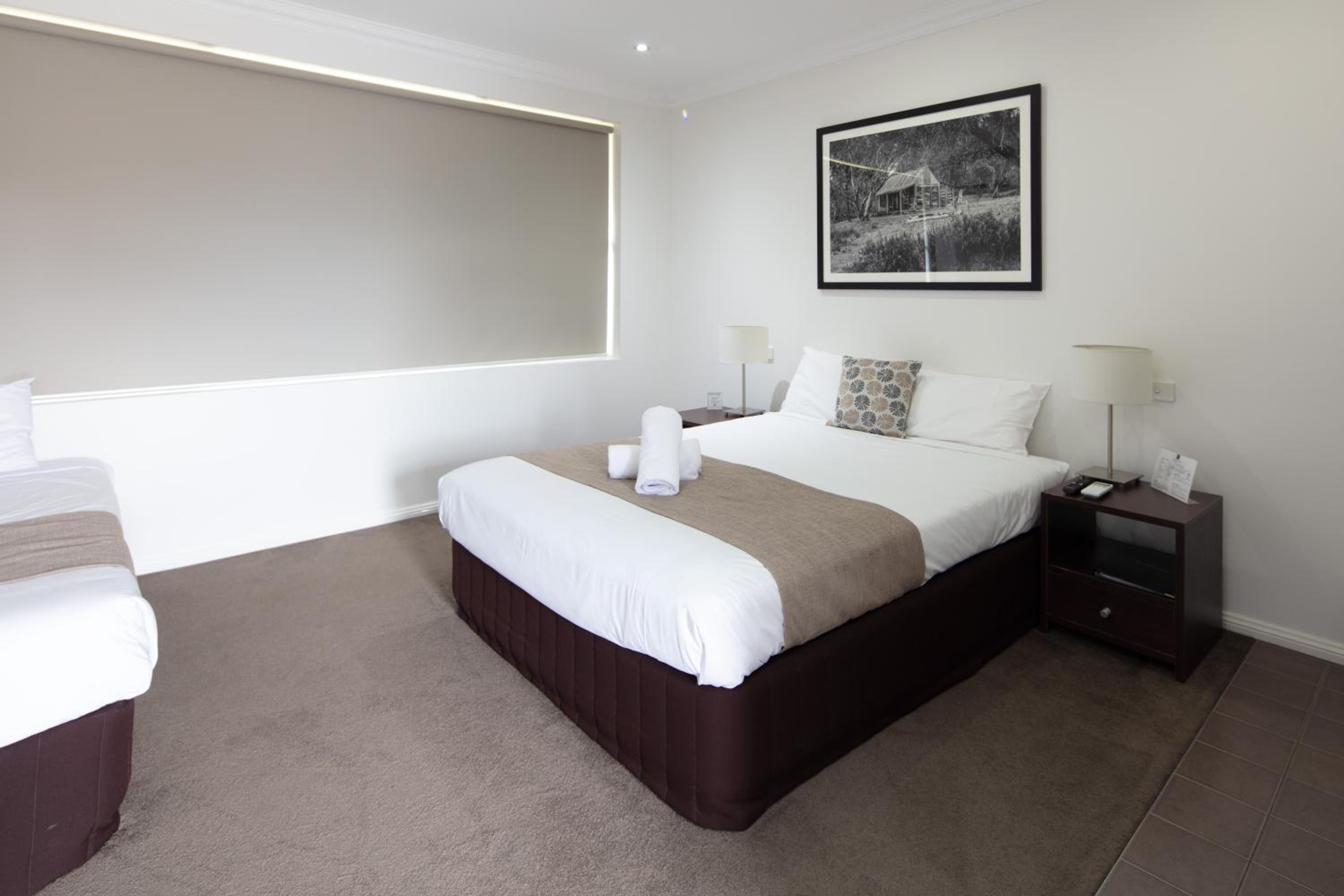 Double Room - Photo 5