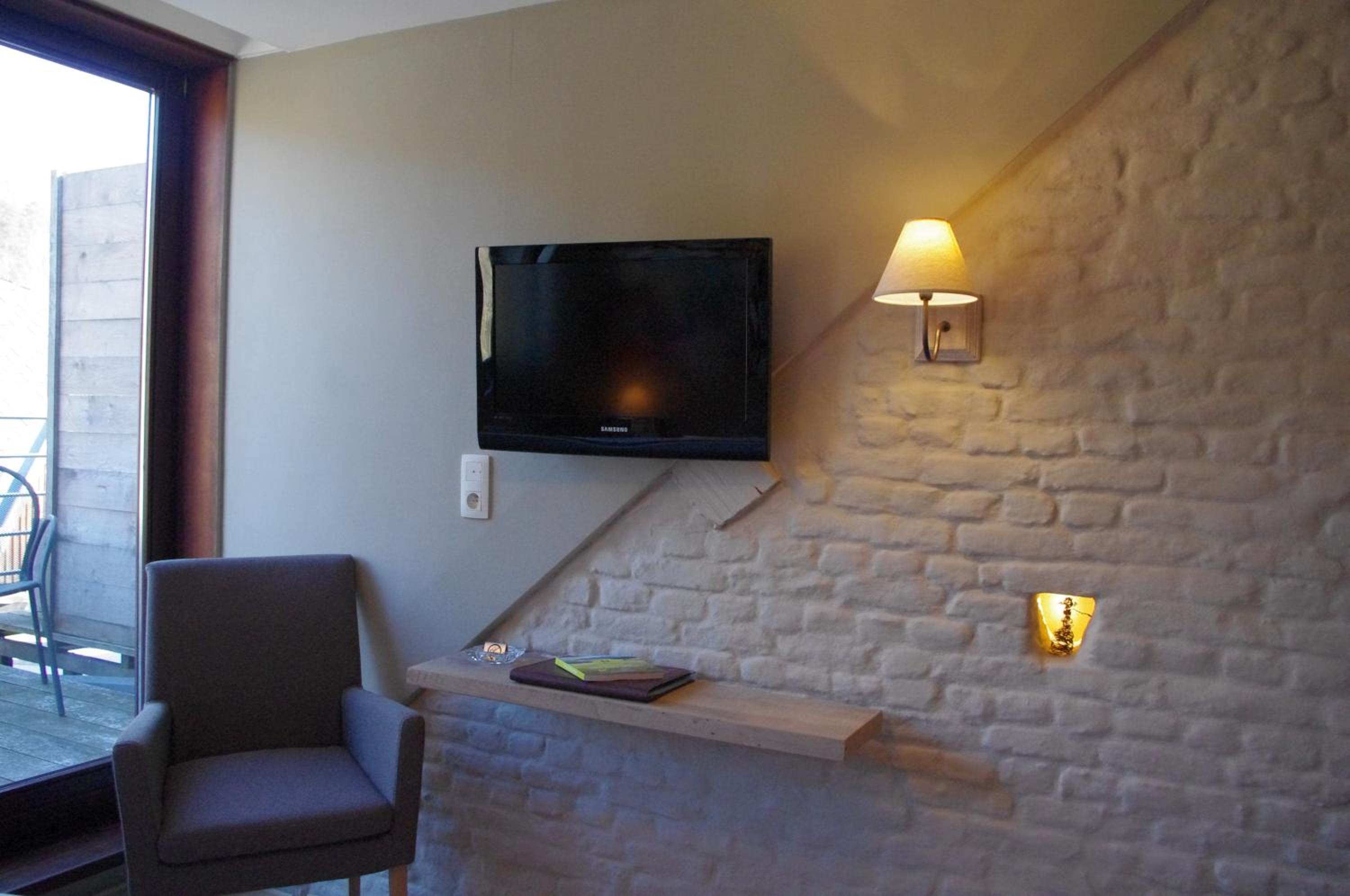 Small Single Room