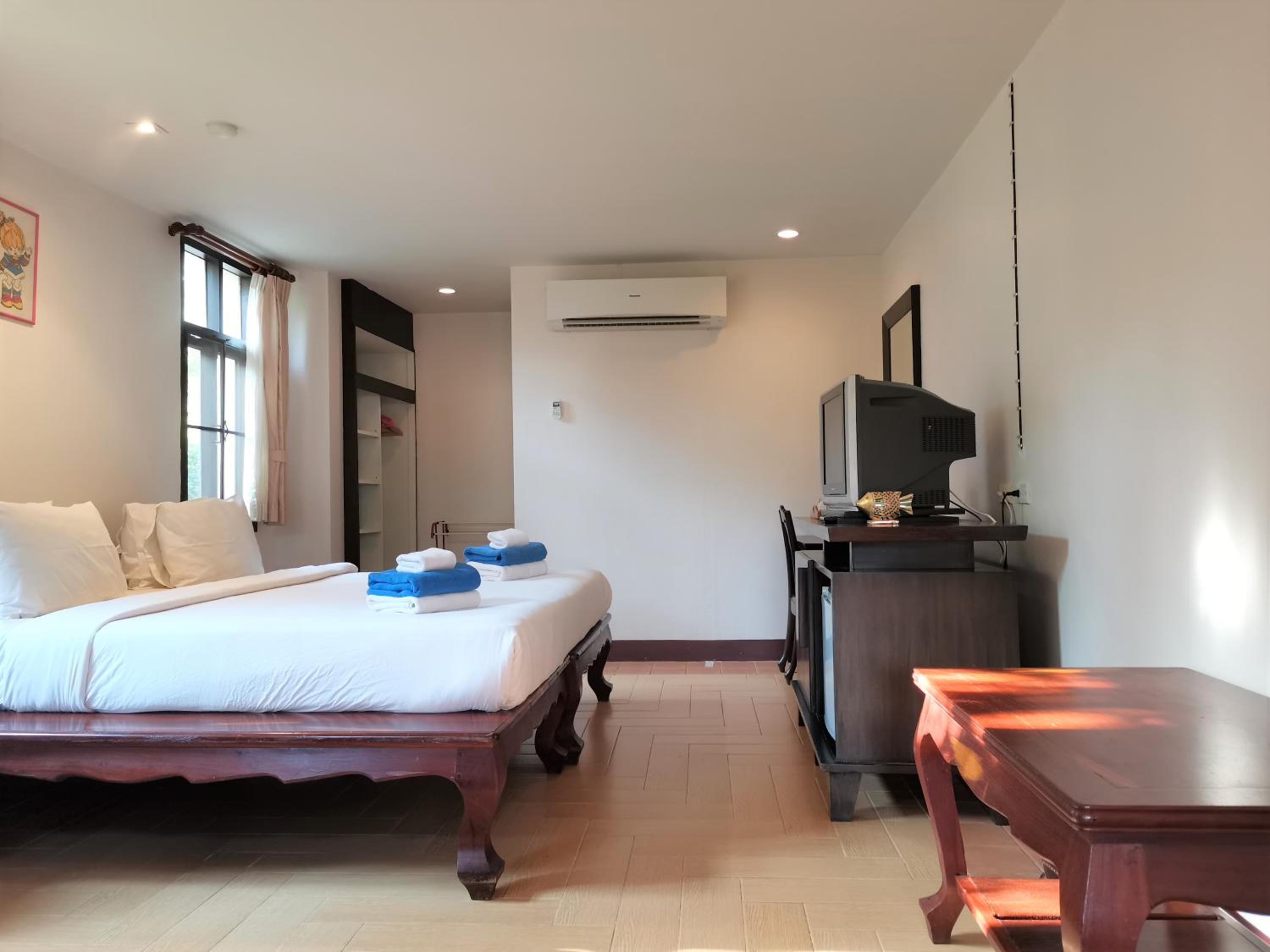 Double or Twin Room photo 2