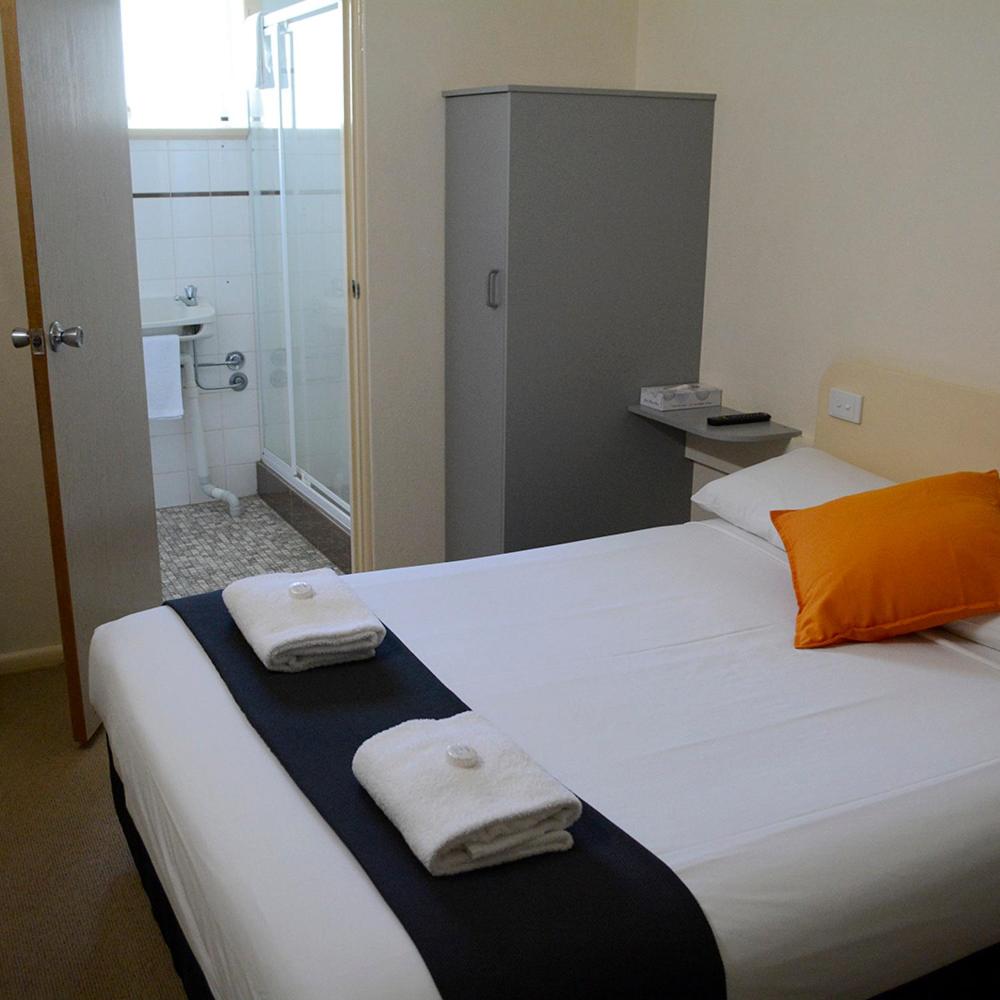 Double Room - Photo 1