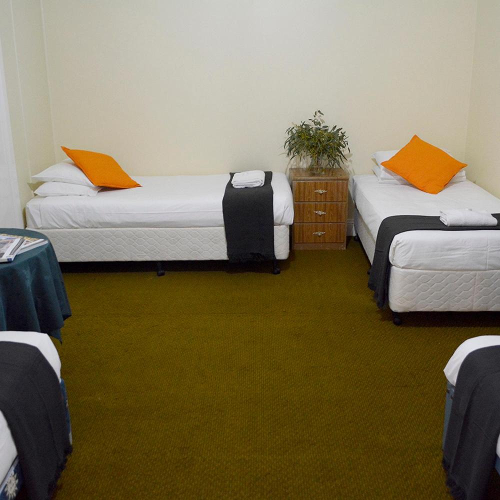 Quadruple Room with Balcony - Photo 1