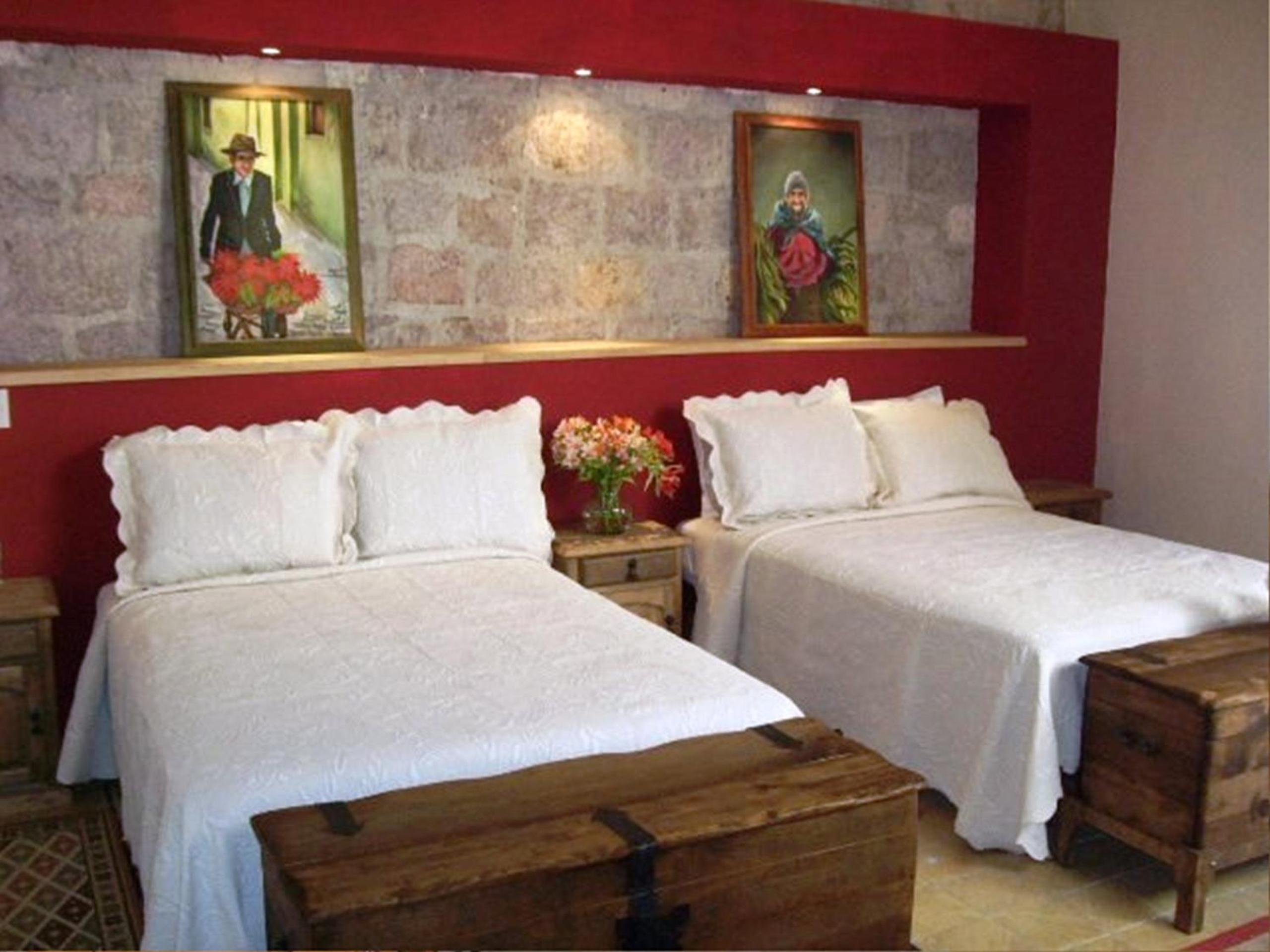 Quadruple Room with Private Bathroom photo 3