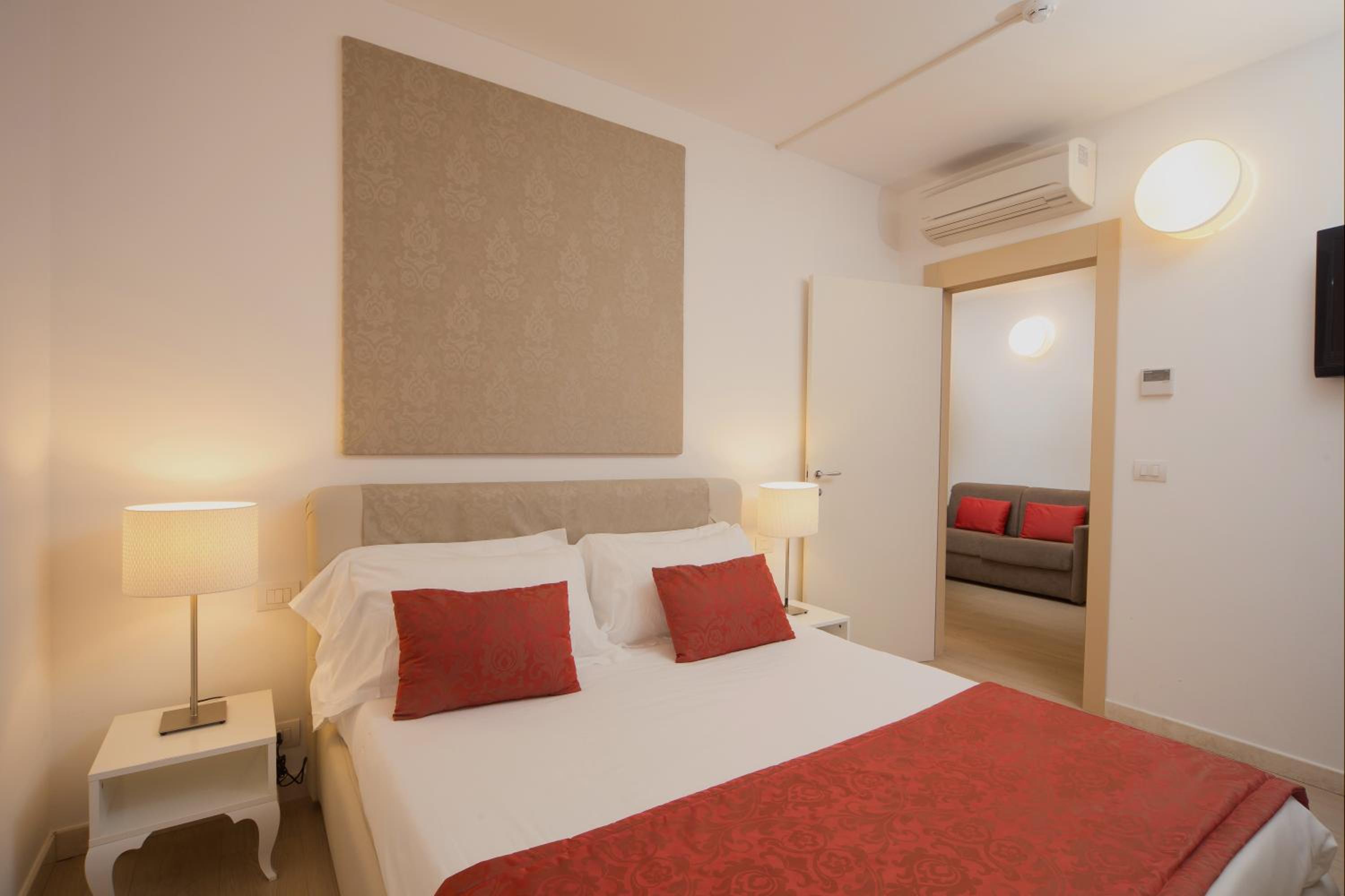 Junior Suite With Spa Access photo 3