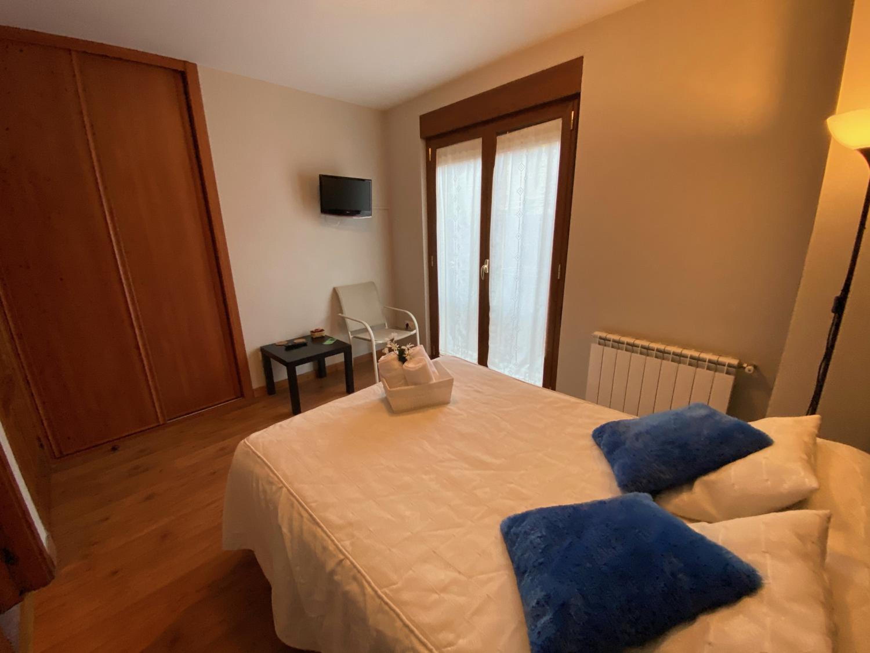 Standard Double Room photo 2