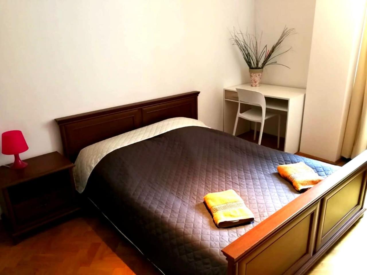 Three-Bedroom Apartment - Photo 61