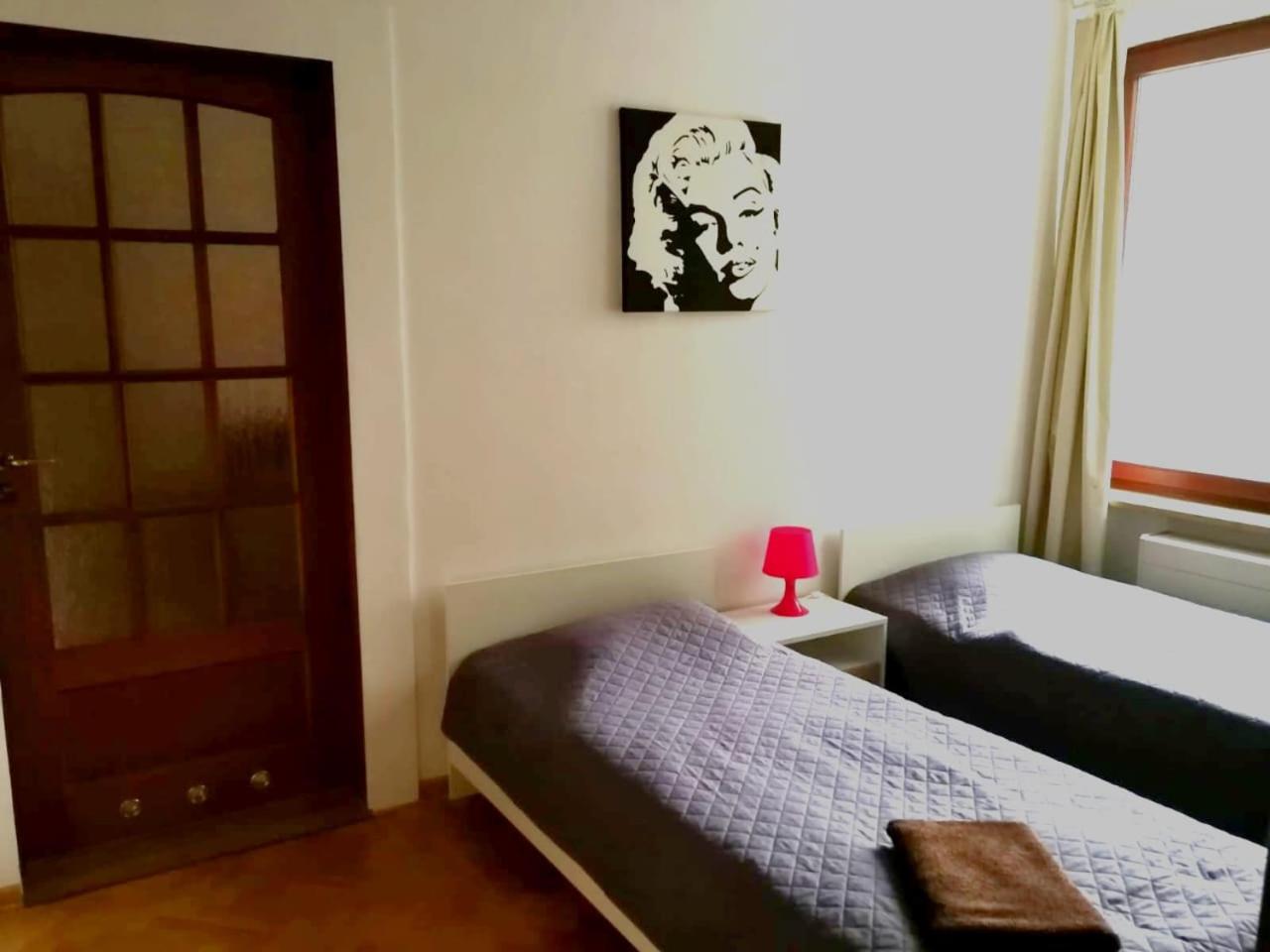 Three-Bedroom Apartment - Photo 60