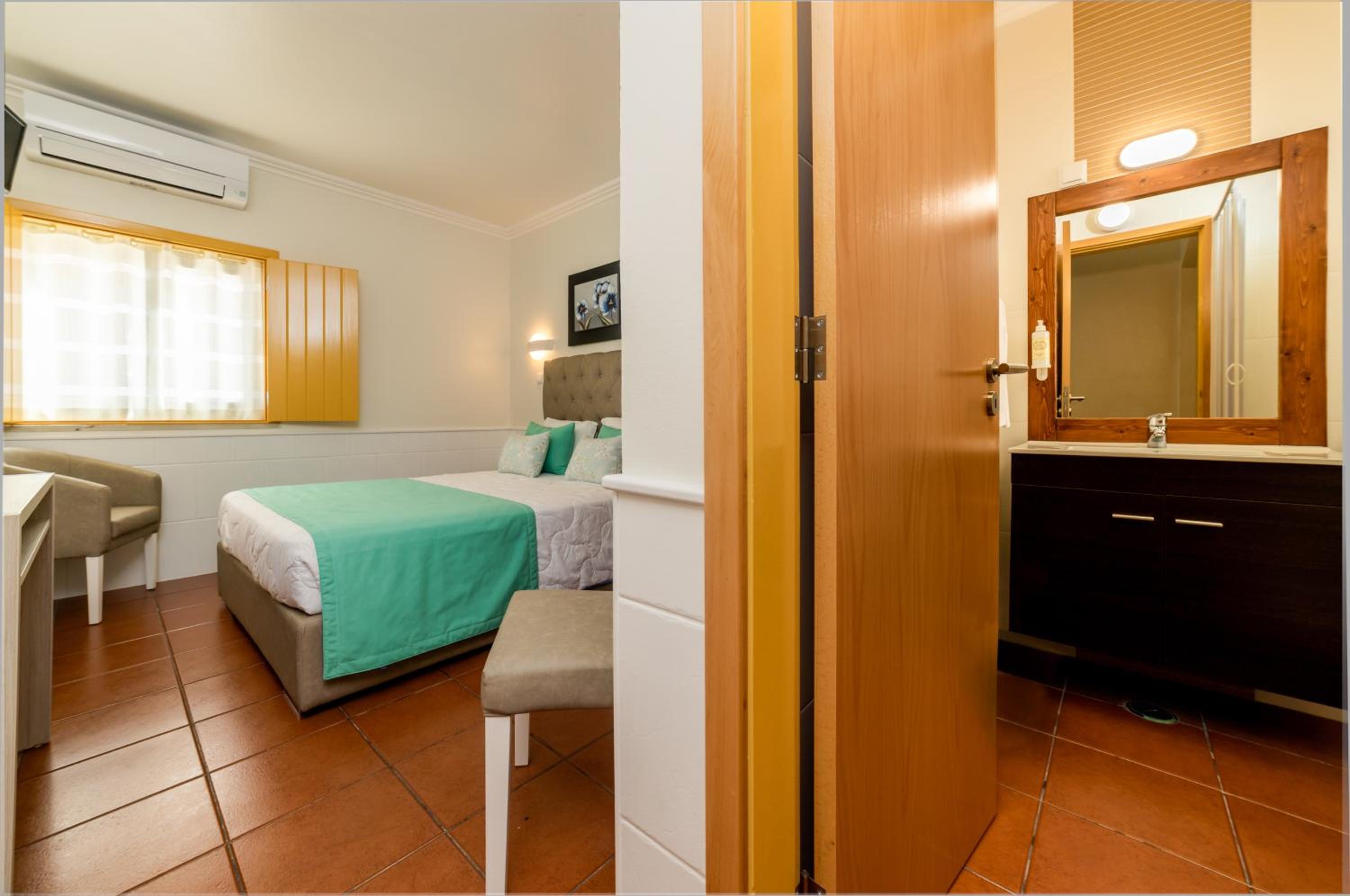 Double Room - Photo 27