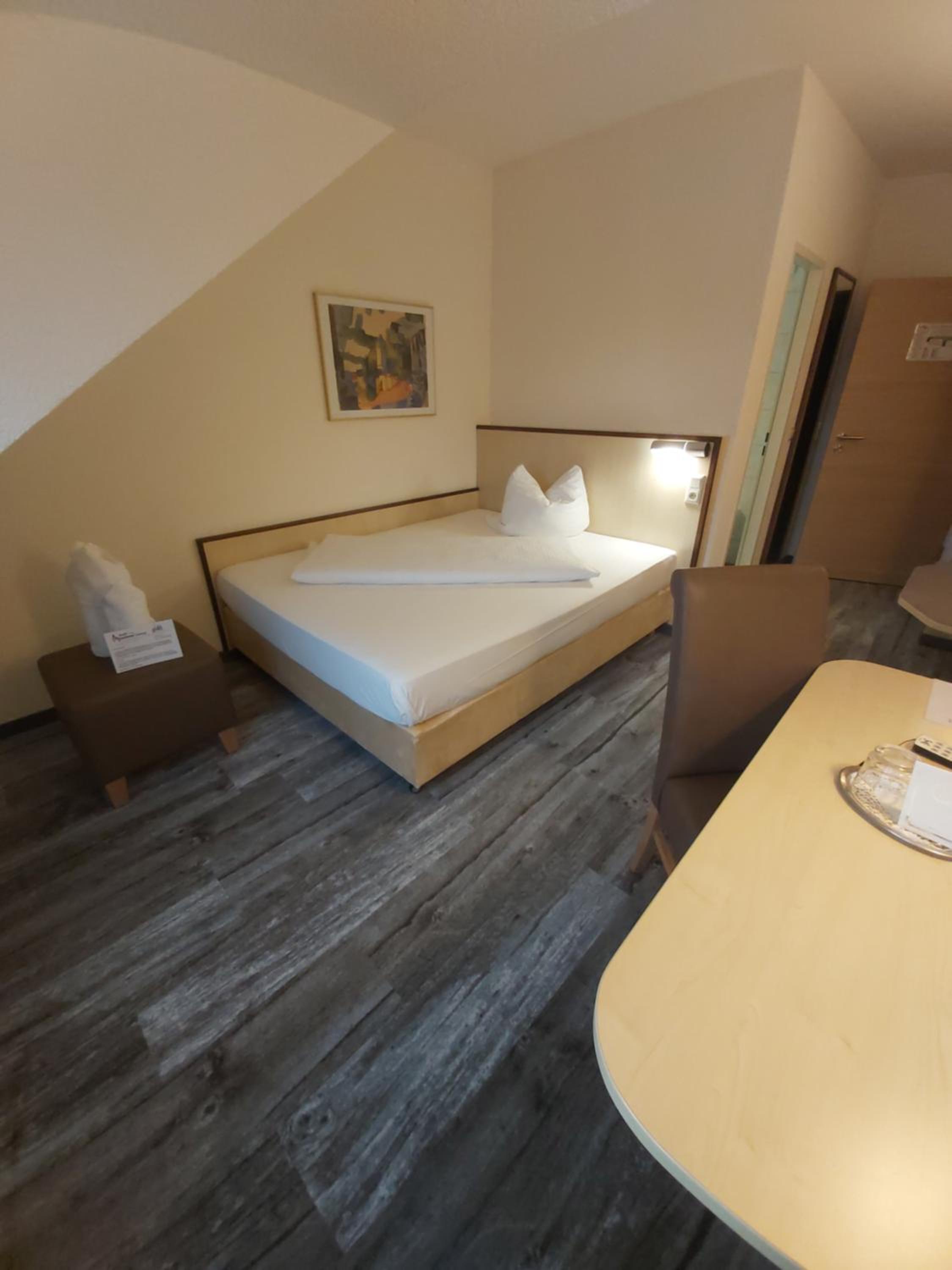 Single Room photo 1
