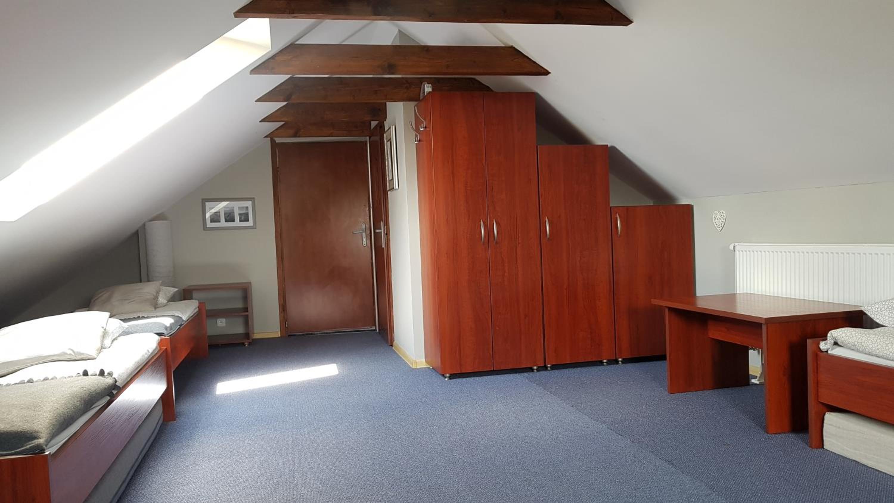Family Room - Attic (5 people) photo 1